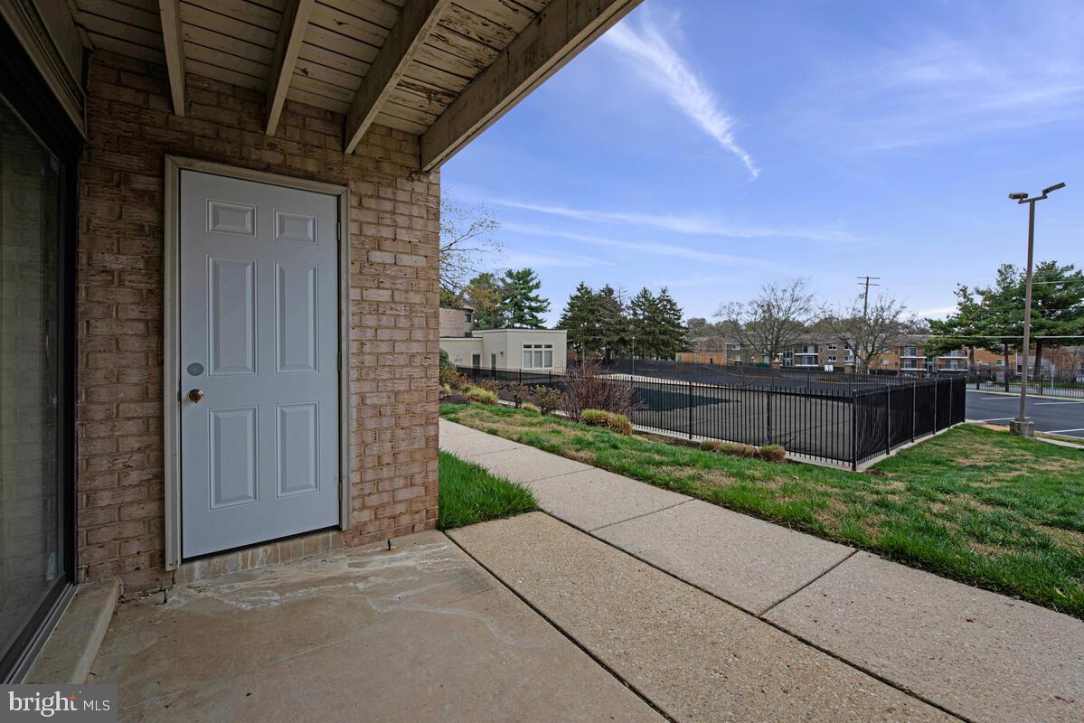 WESTWOOD PARK - Residential