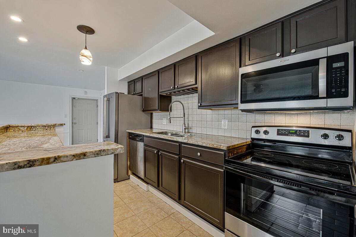 WESTWOOD PARK - Residential