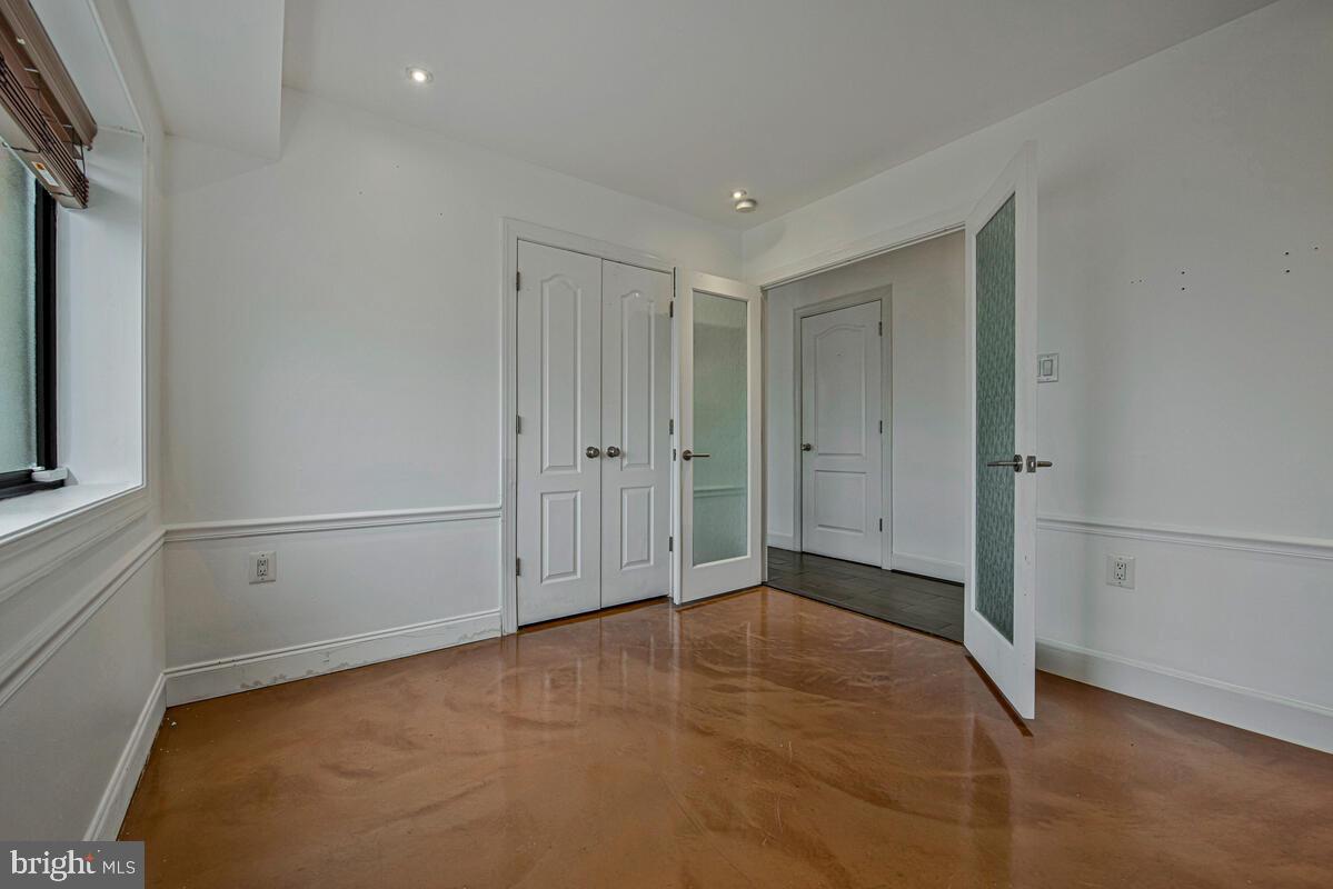 WESTWOOD PARK - Residential