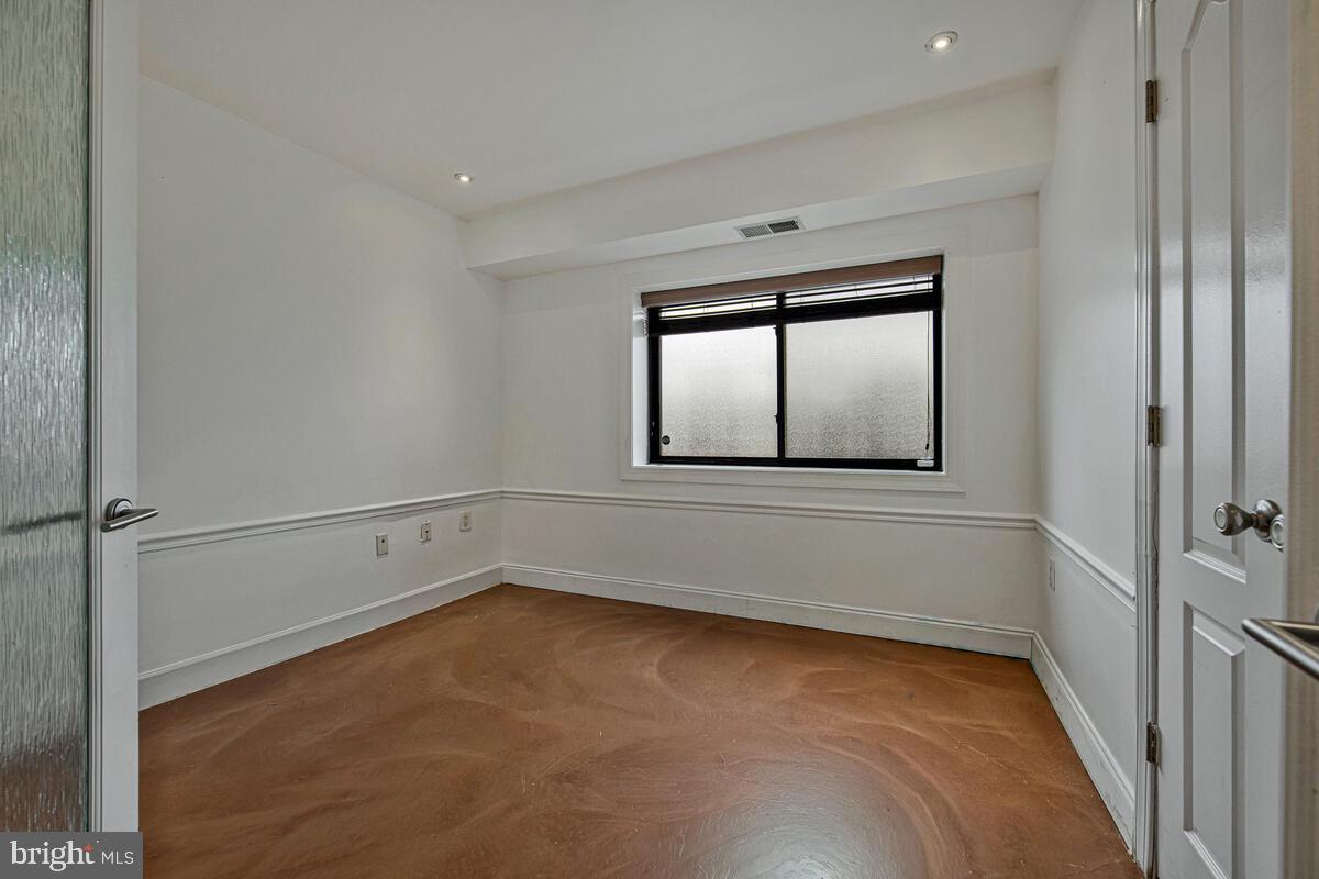 WESTWOOD PARK - Residential