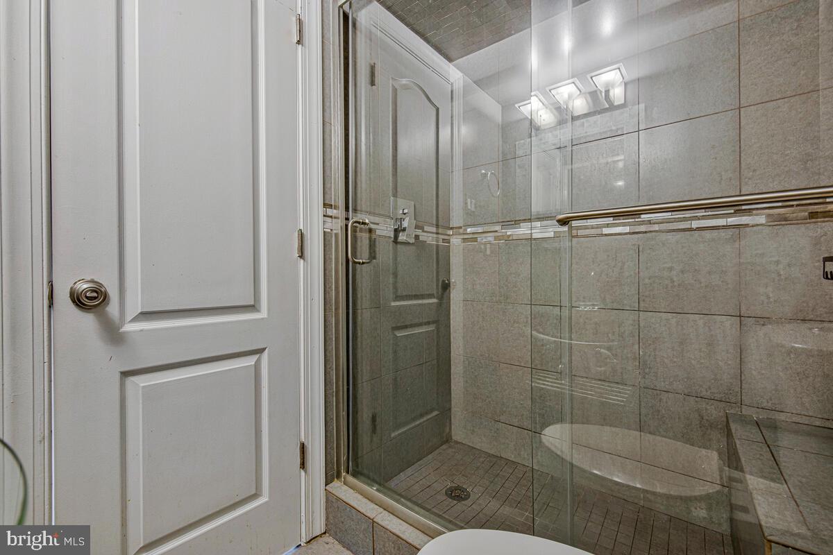 WESTWOOD PARK - Residential