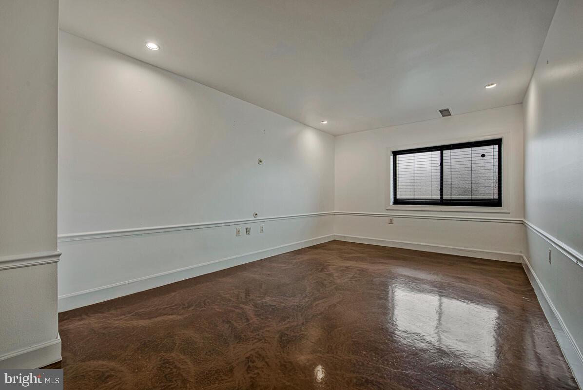 WESTWOOD PARK - Residential