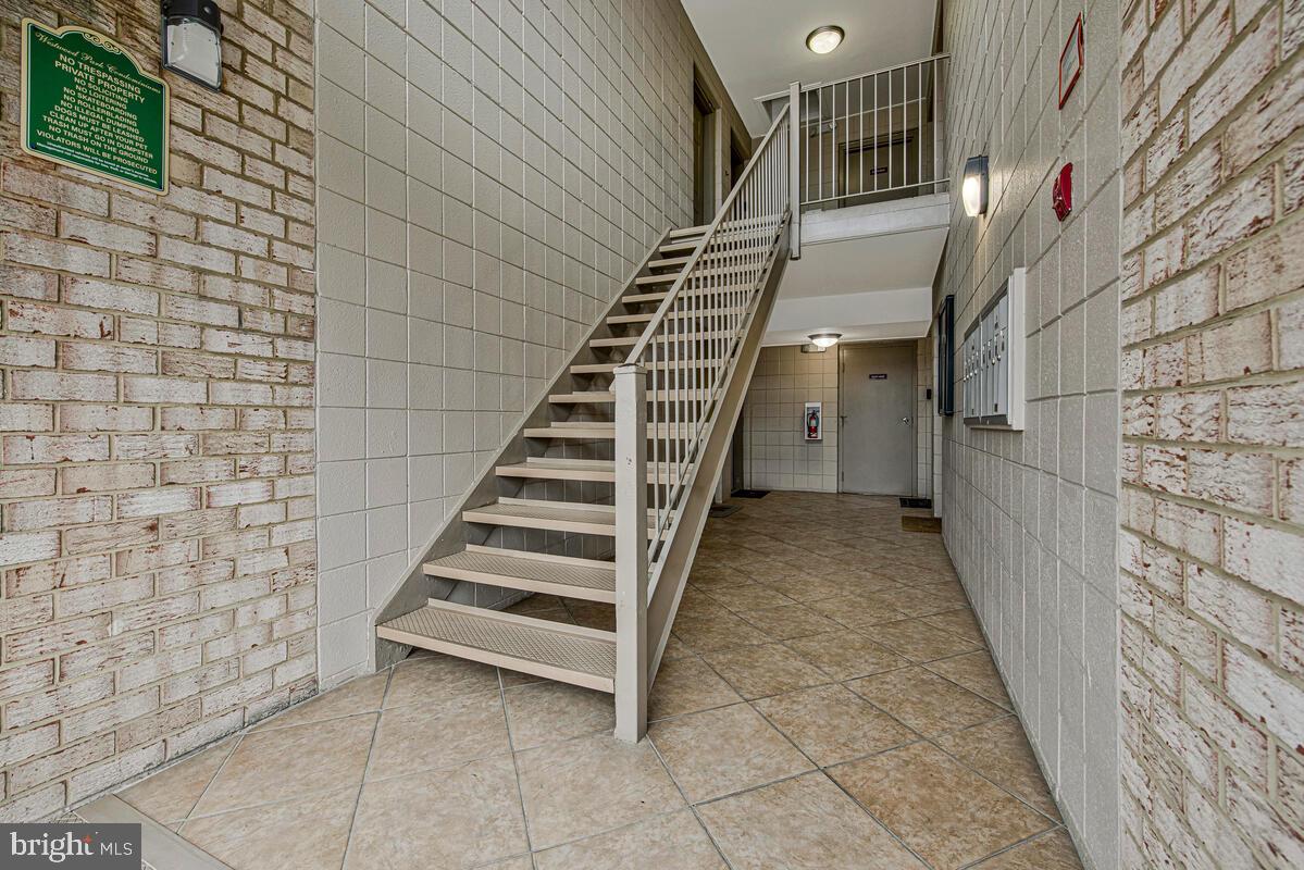 WESTWOOD PARK - Residential