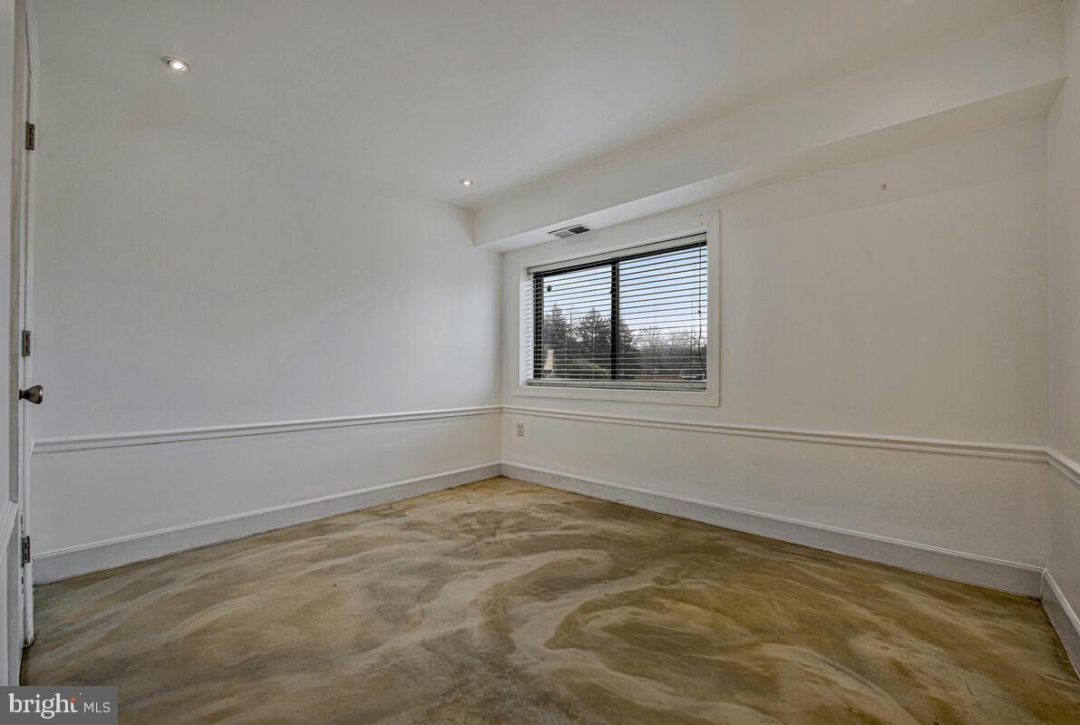 WESTWOOD PARK - Residential