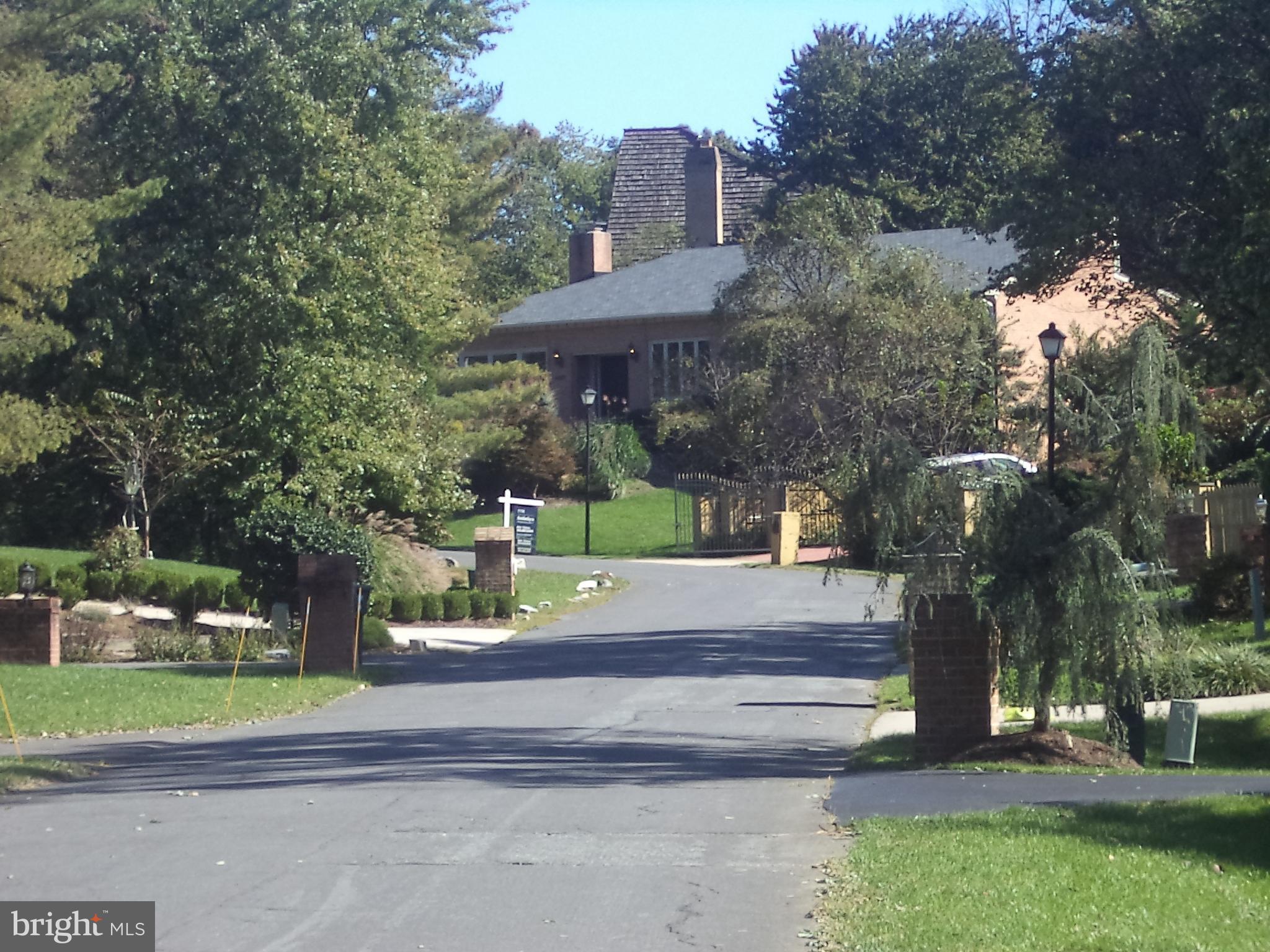 POTOMAC OUTSIDE - Land