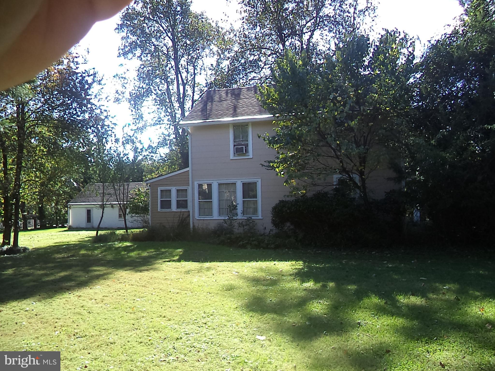 POTOMAC OUTSIDE - Land