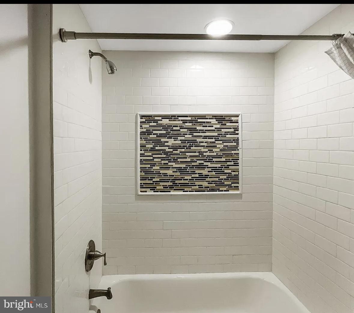 WEST OAK LANE - Residential