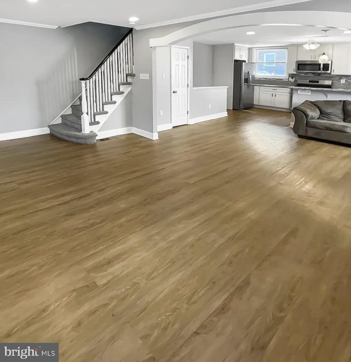 WEST OAK LANE - Residential