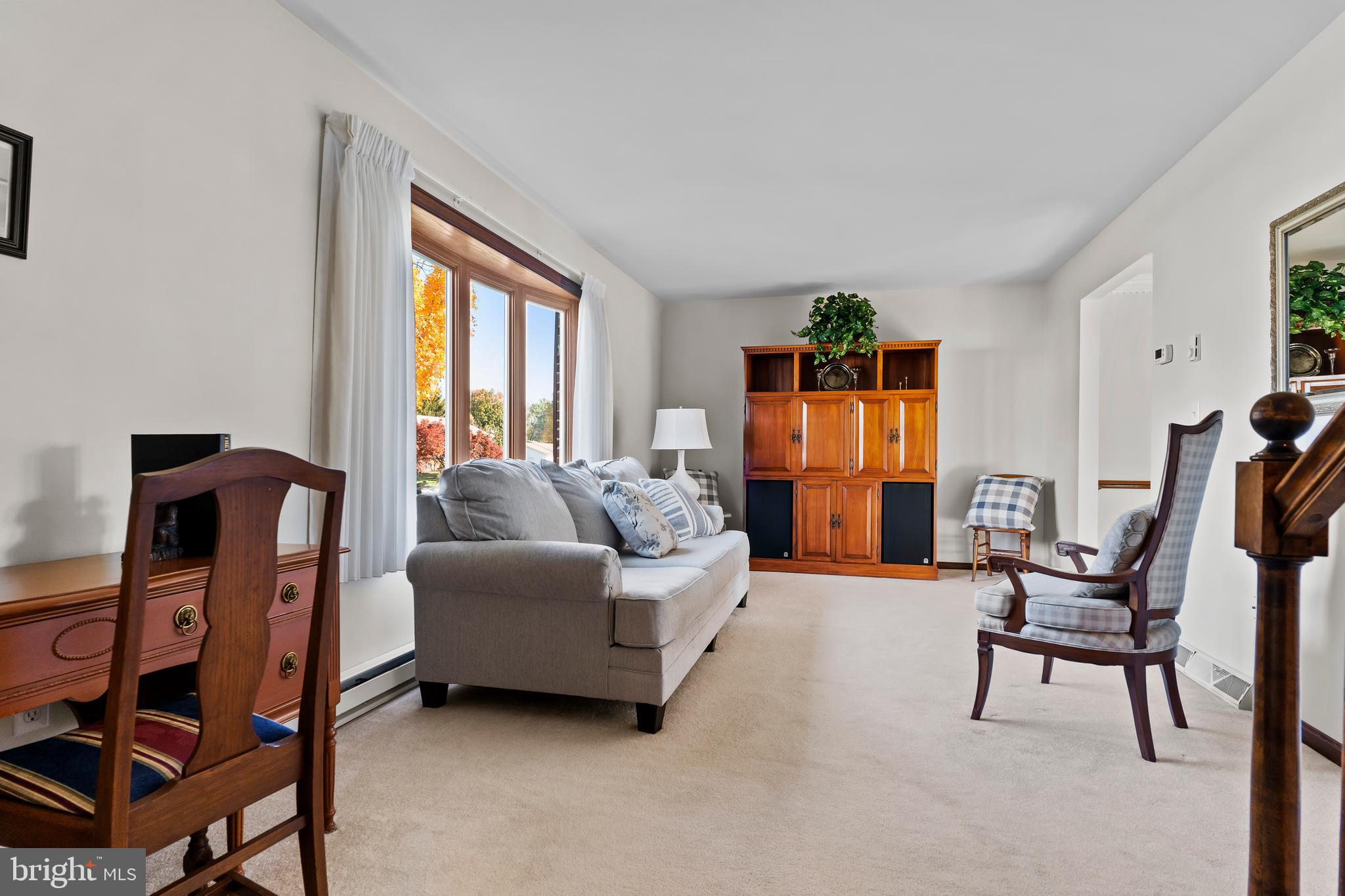 MEETING HOUSE HEIGHTS - Residential