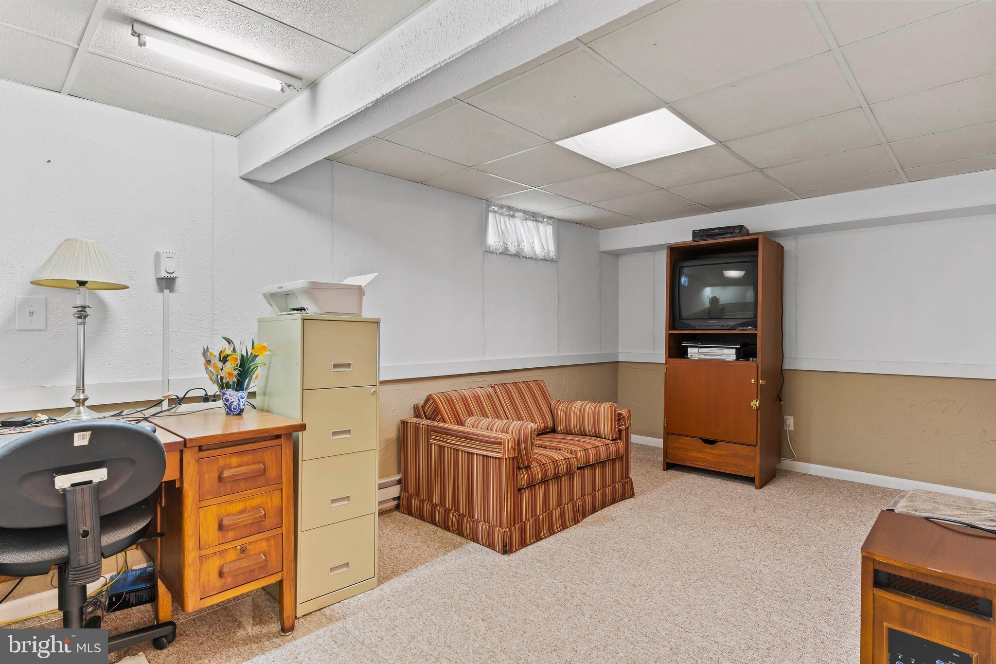 MEETING HOUSE HEIGHTS - Residential