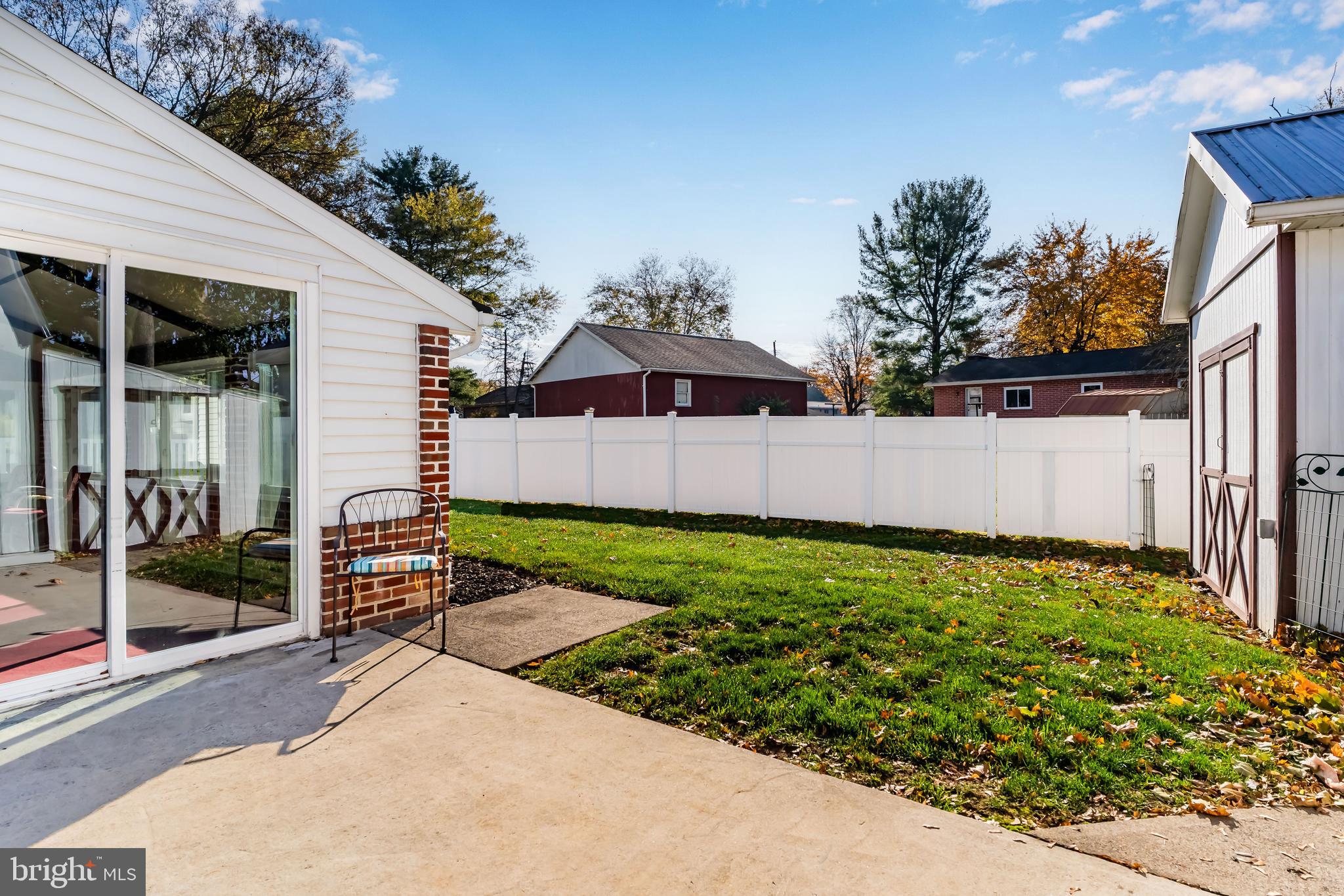 MEETING HOUSE HEIGHTS - Residential