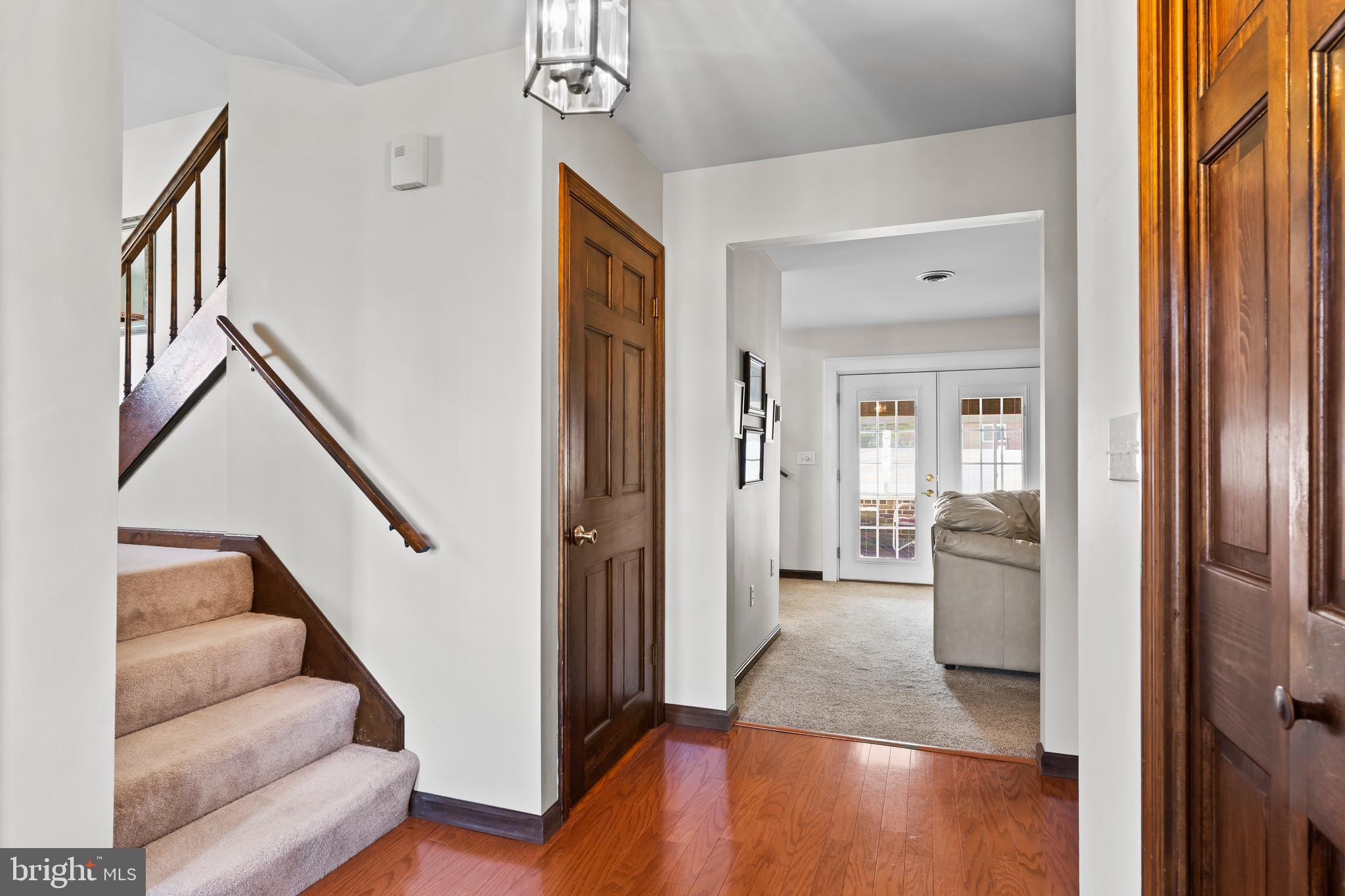 MEETING HOUSE HEIGHTS - Residential