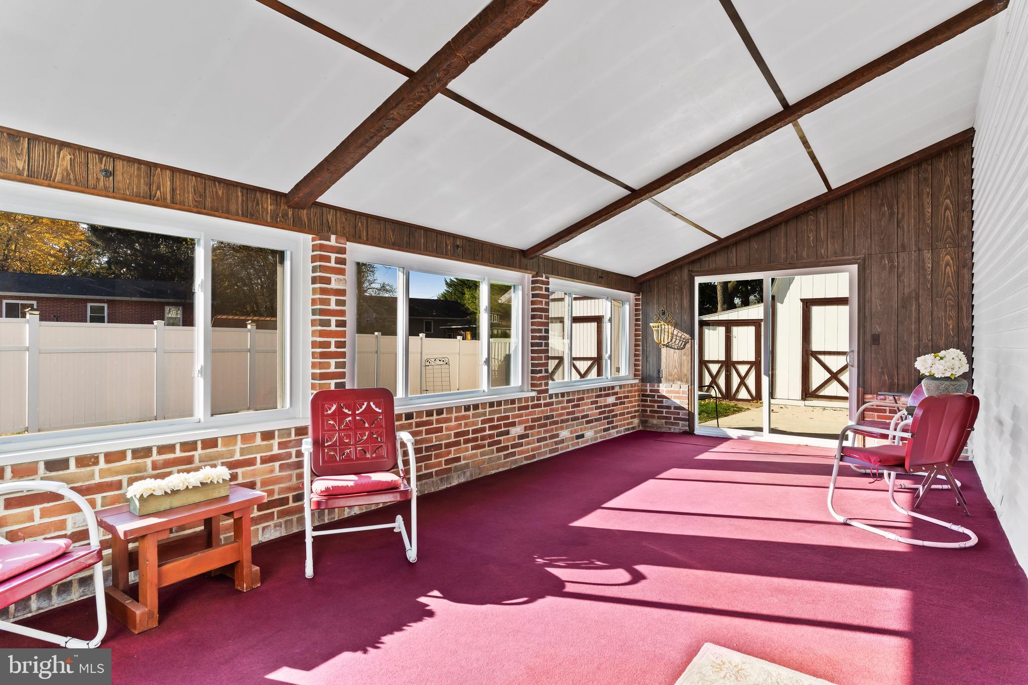 MEETING HOUSE HEIGHTS - Residential