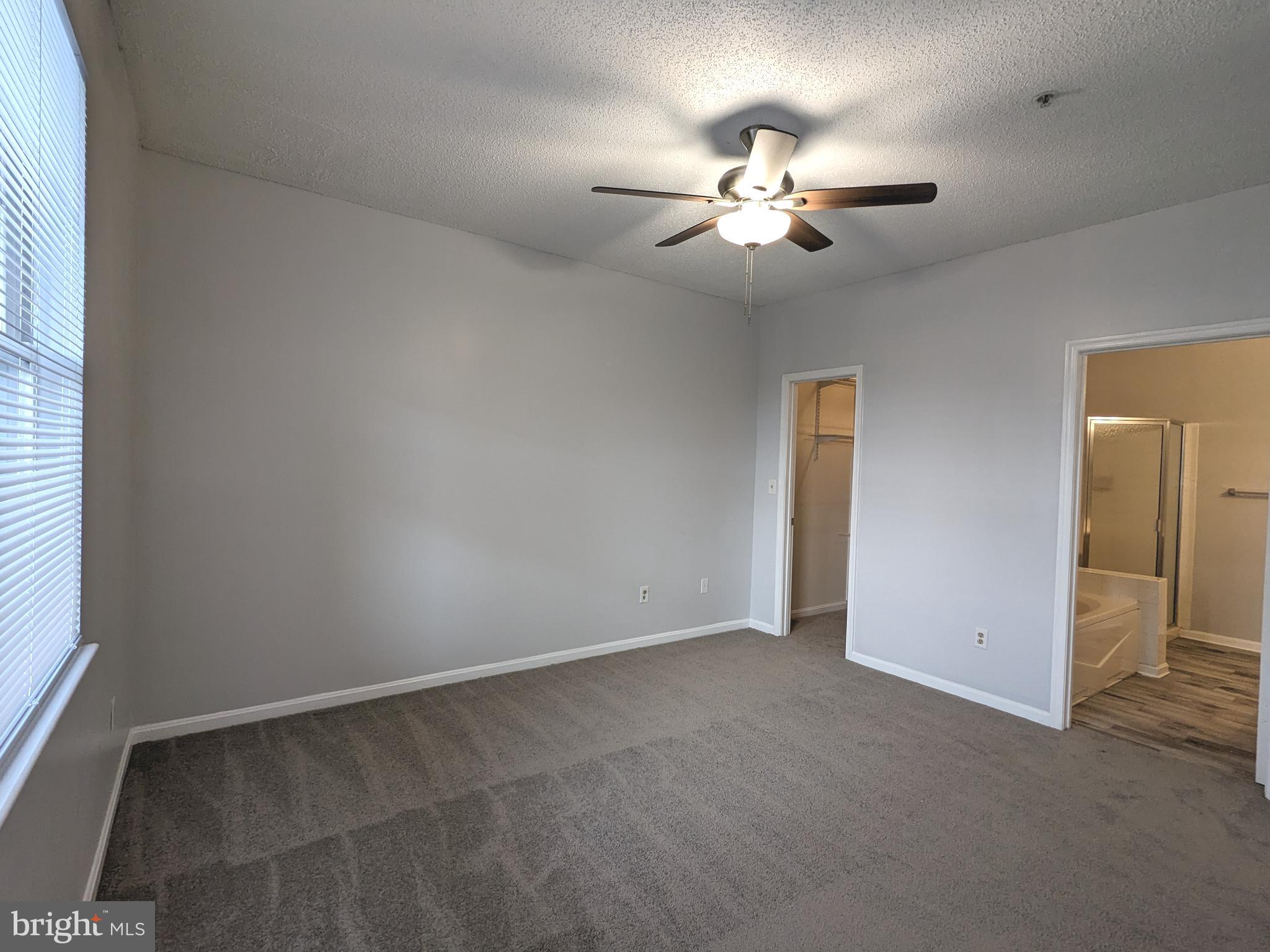 BRISTOL PARK - Residential