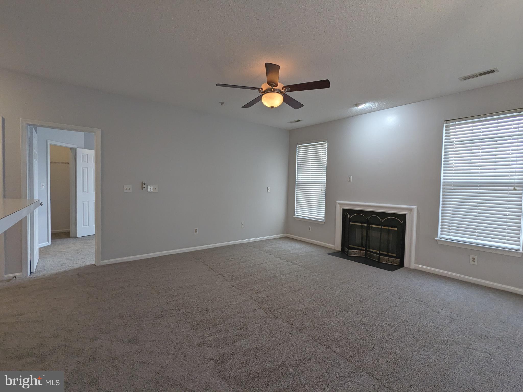 BRISTOL PARK - Residential