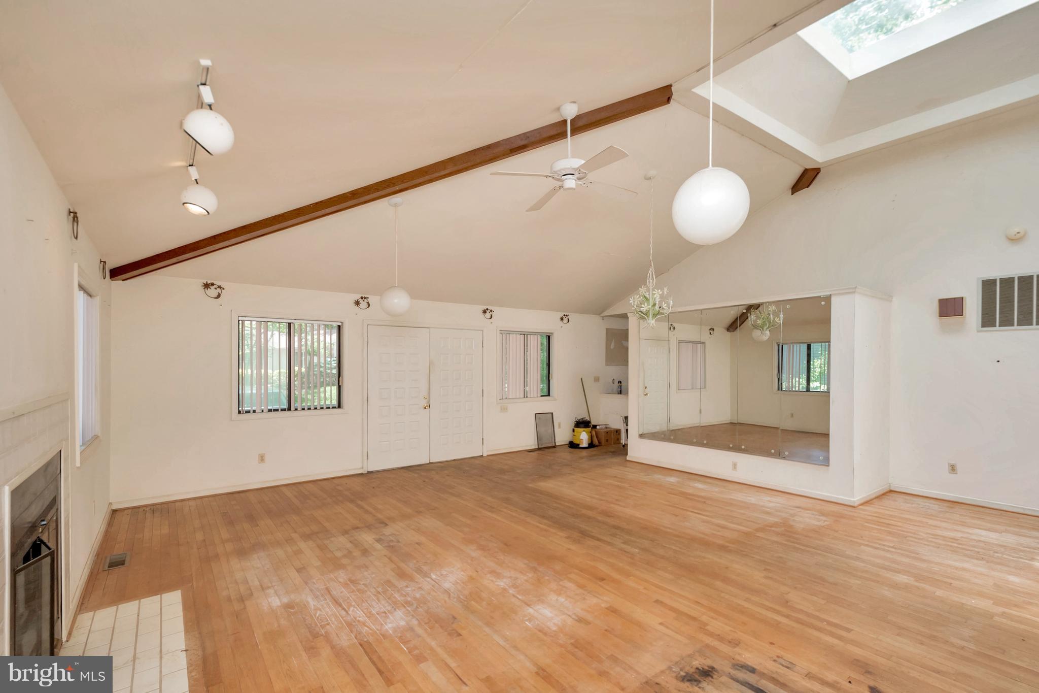 LAKE OF THE WOODS - Residential