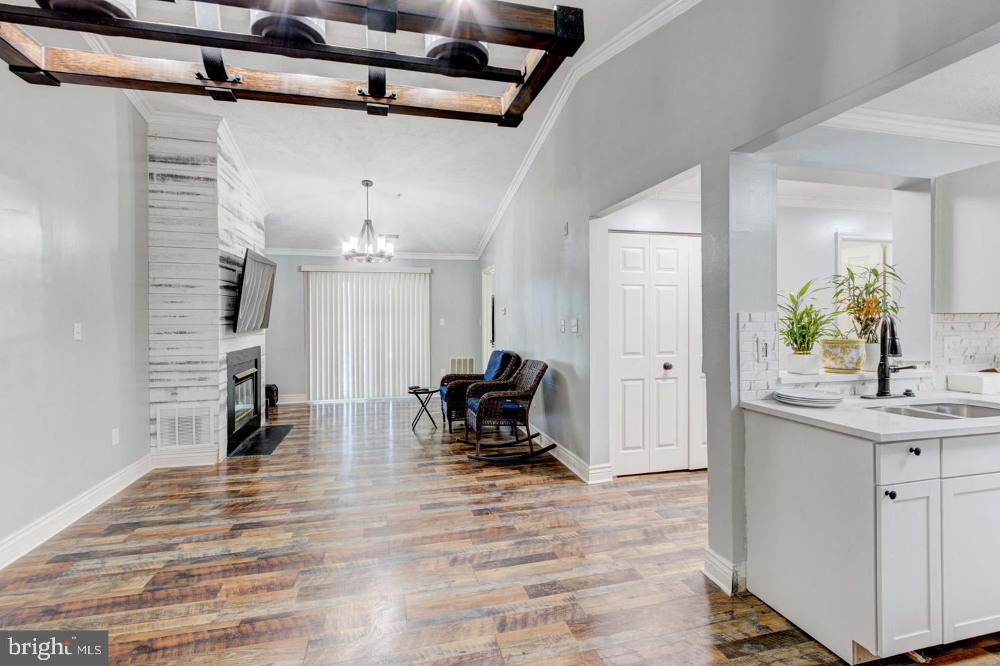 TIMBERGROVE - Residential Lease