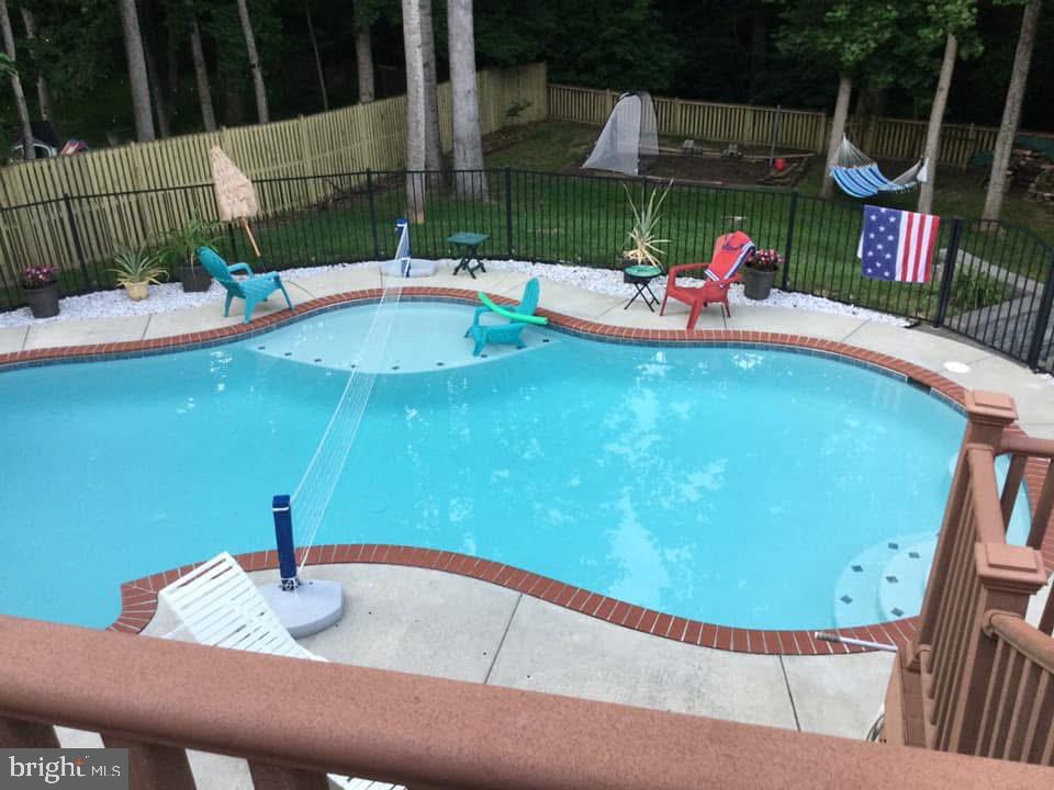 KINGS GRANT - Residential