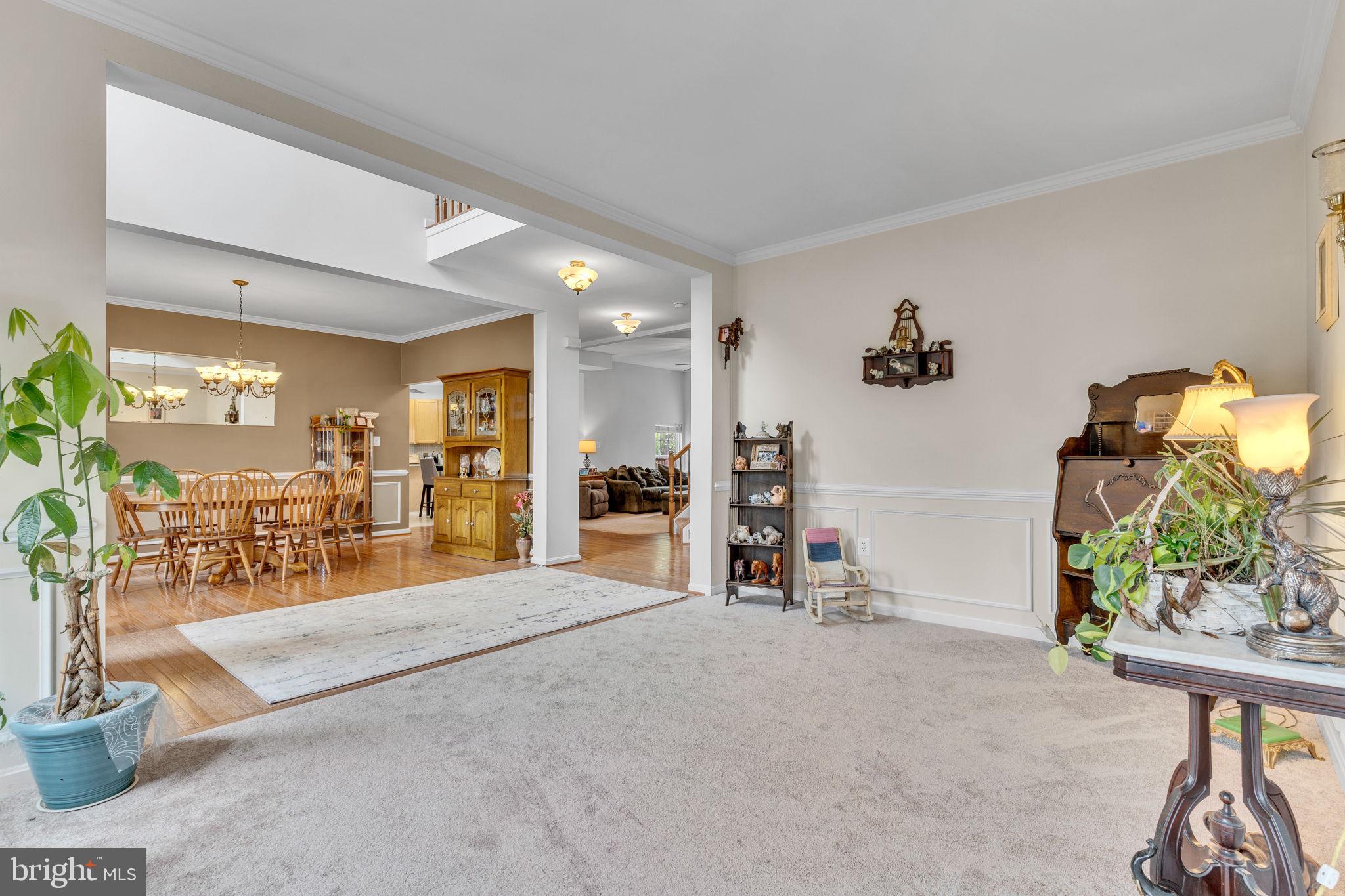 KINGS GRANT - Residential