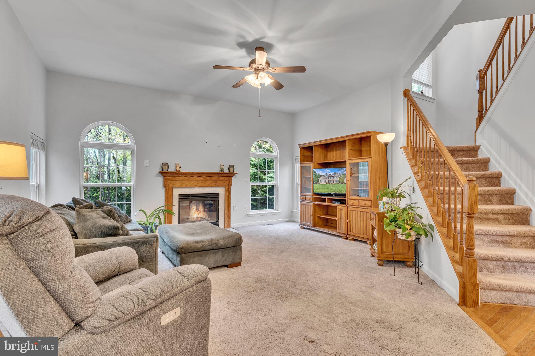 KINGS GRANT - Residential