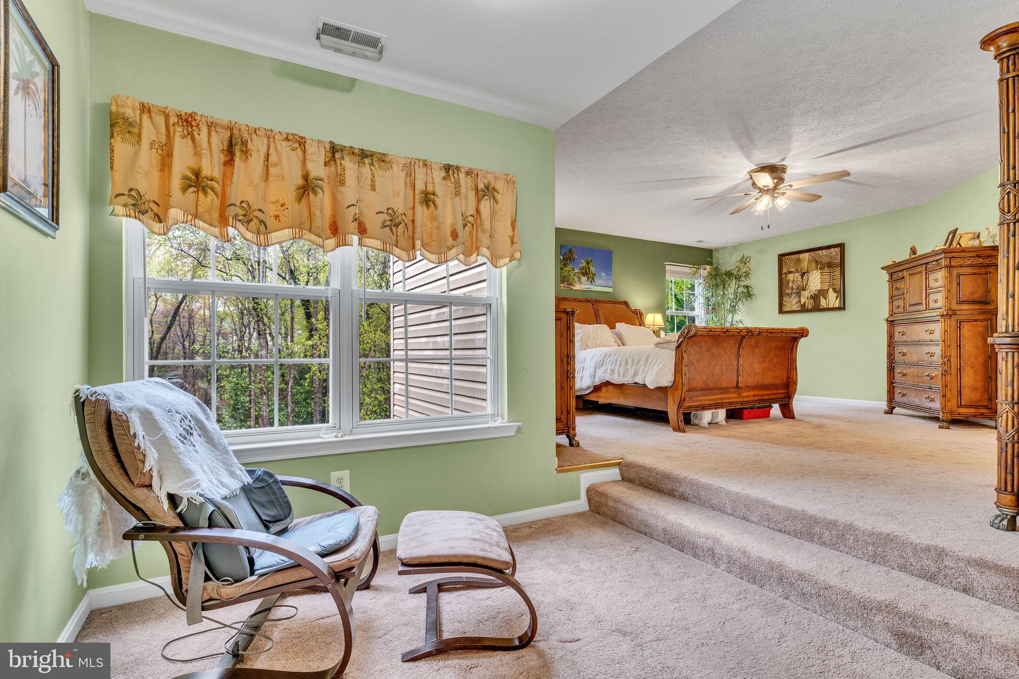 KINGS GRANT - Residential