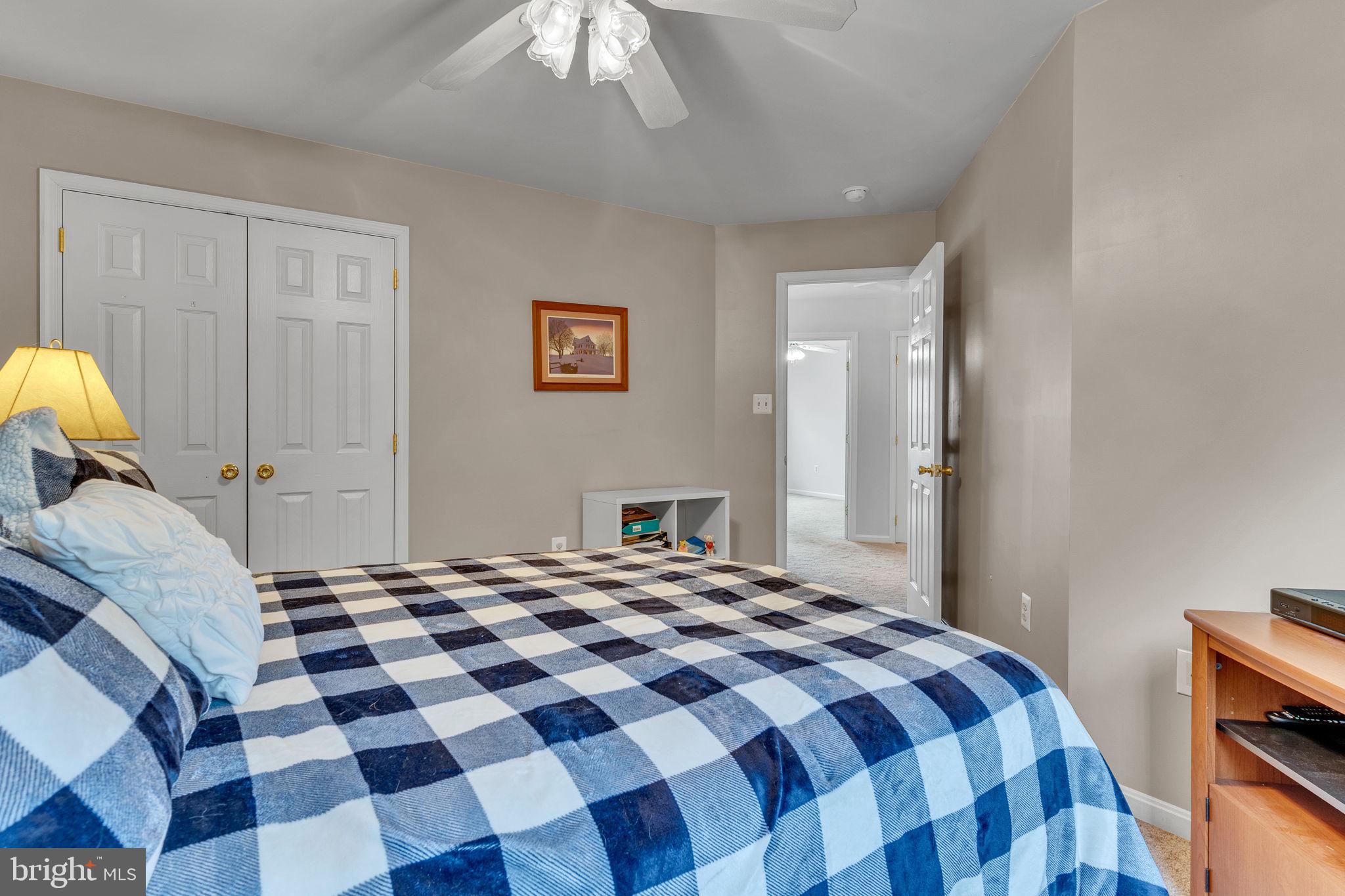 KINGS GRANT - Residential