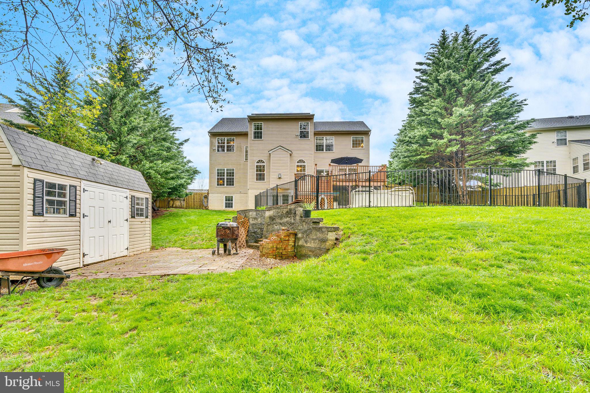 KINGS GRANT - Residential