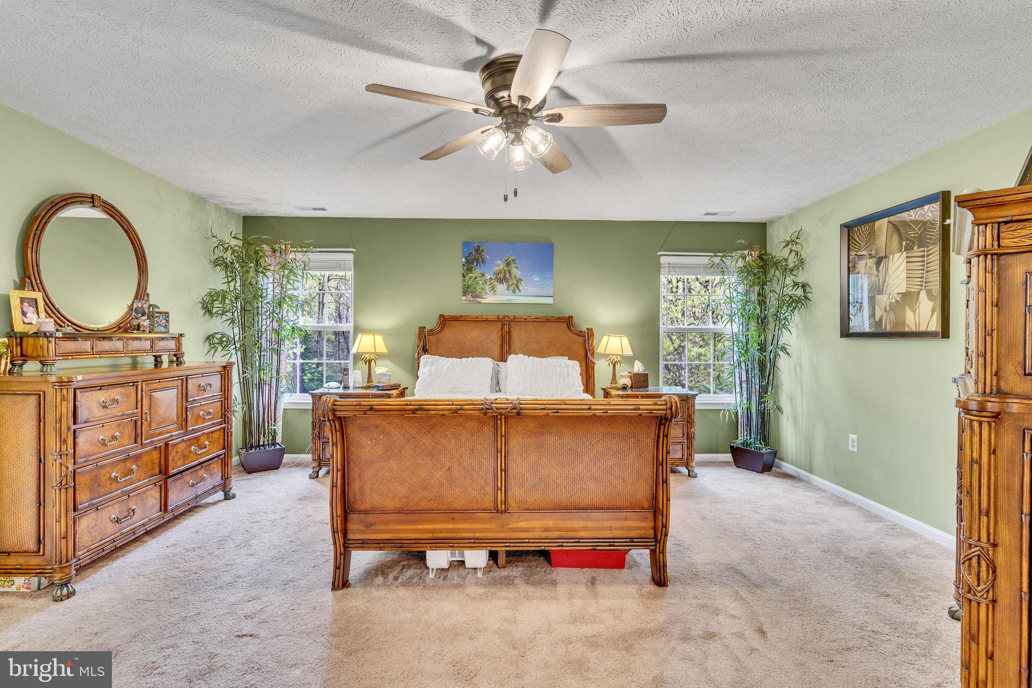 KINGS GRANT - Residential