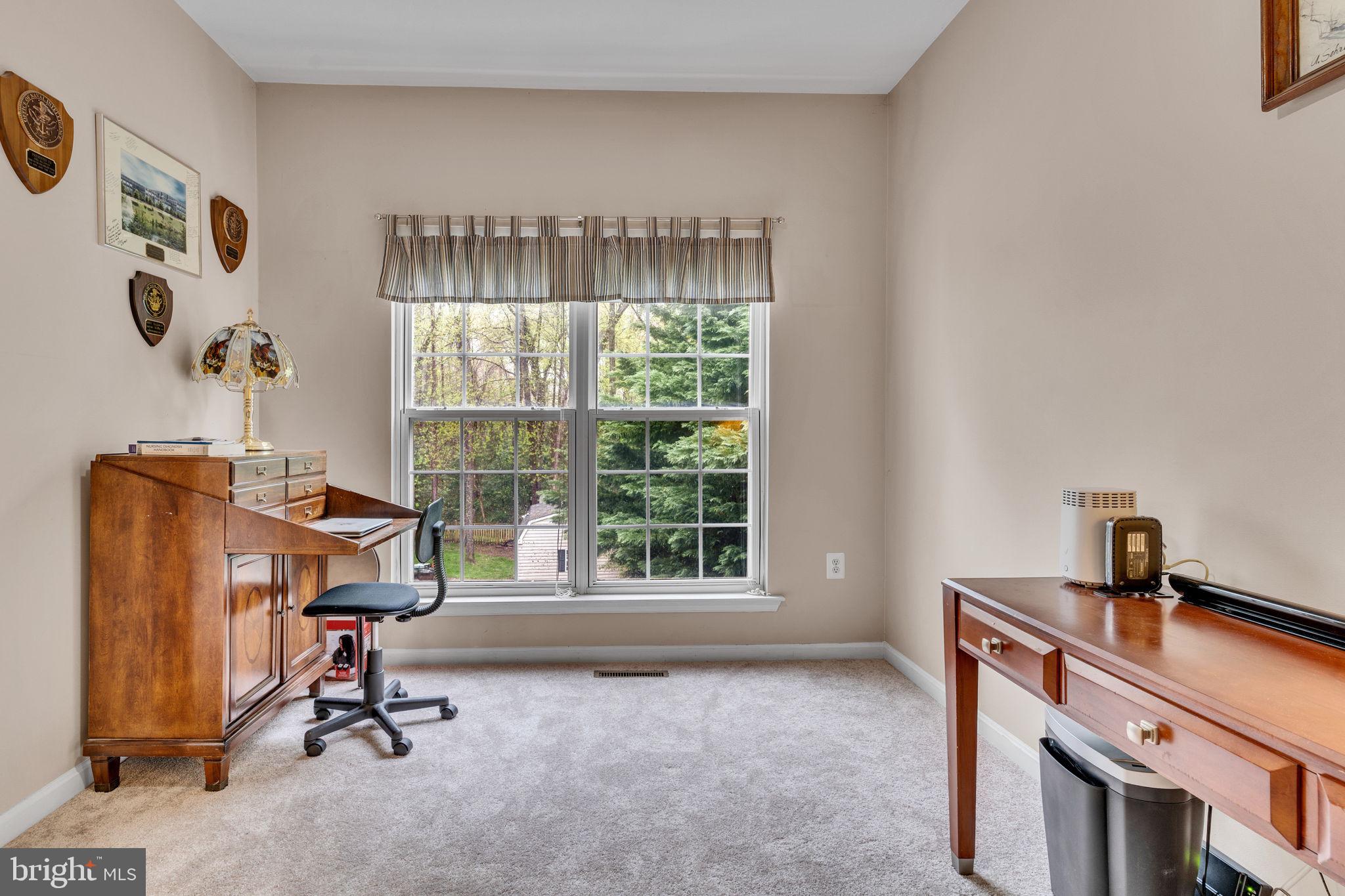 KINGS GRANT - Residential