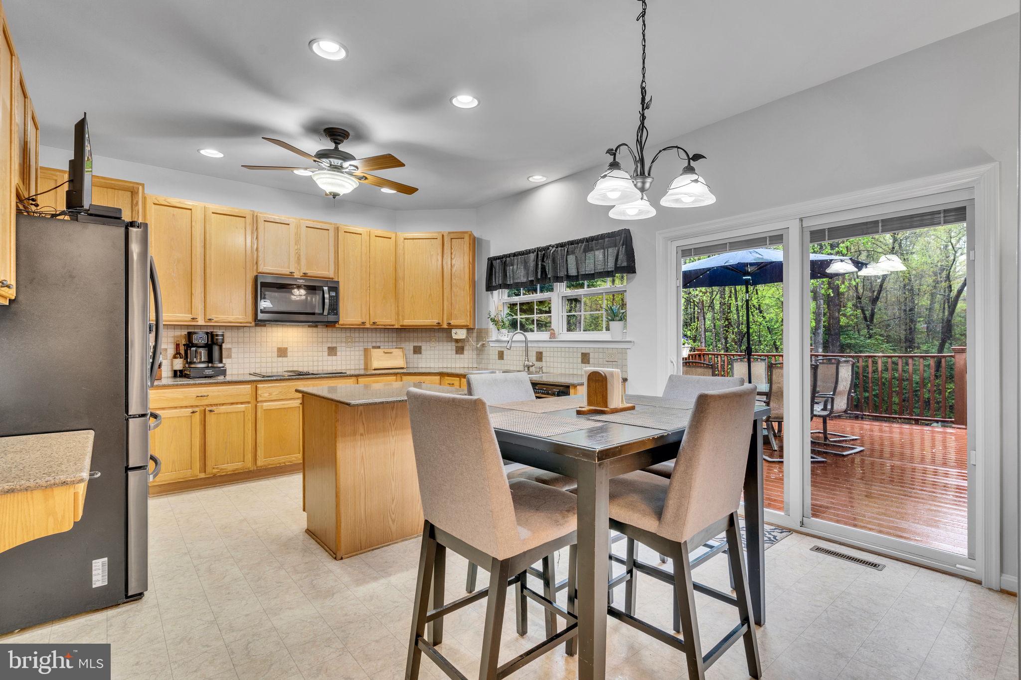 KINGS GRANT - Residential