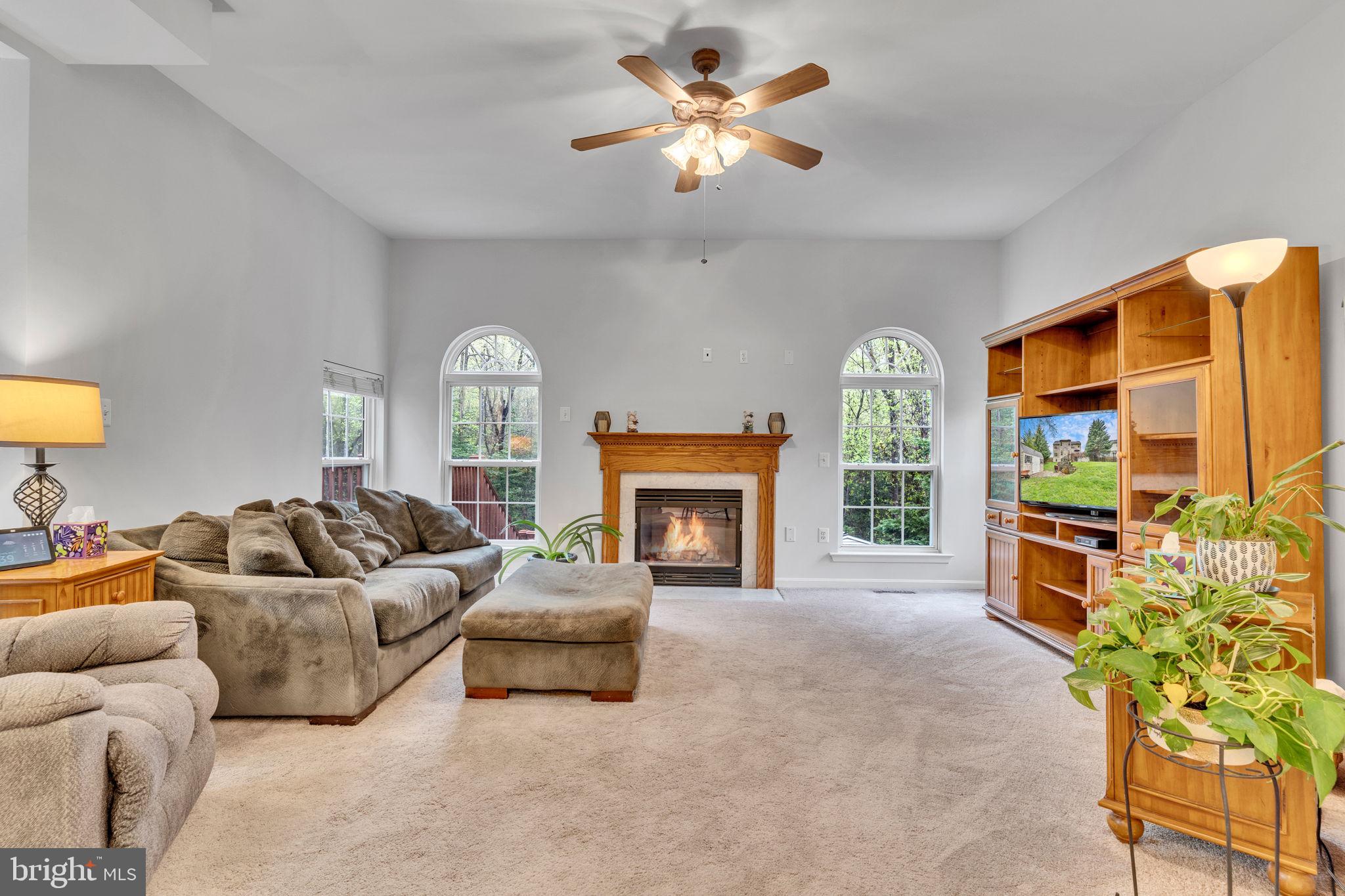 KINGS GRANT - Residential