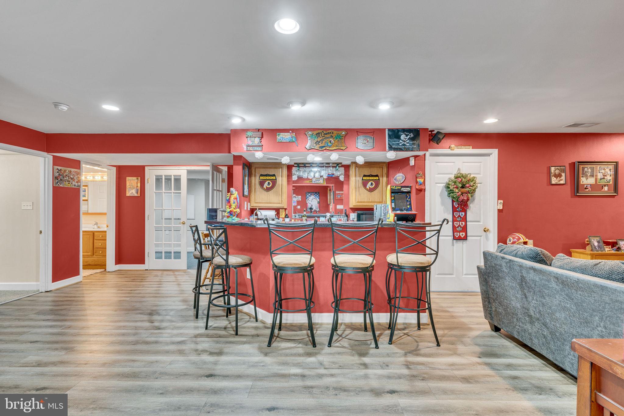 KINGS GRANT - Residential