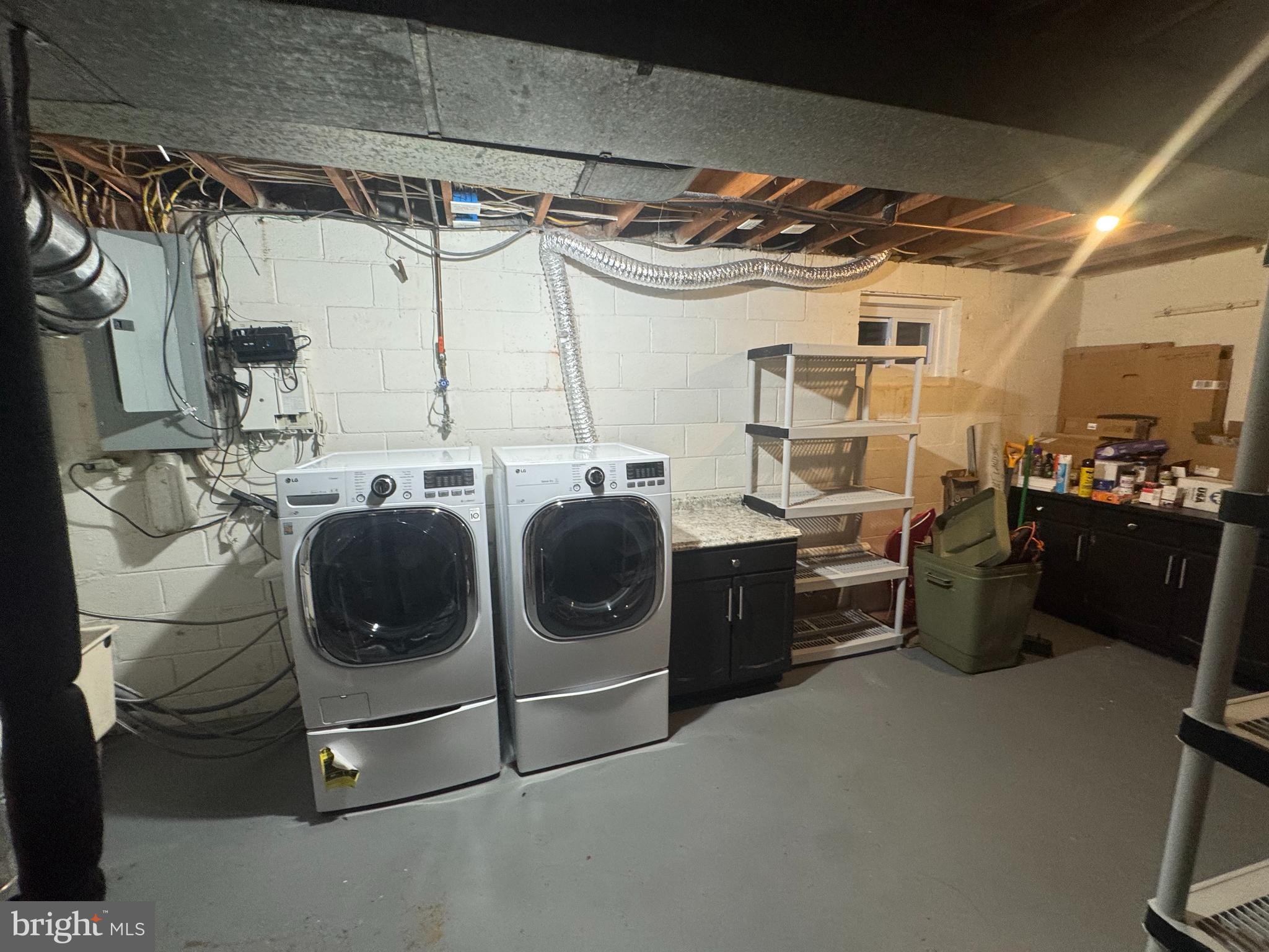 STONELEIGH - Residential Lease