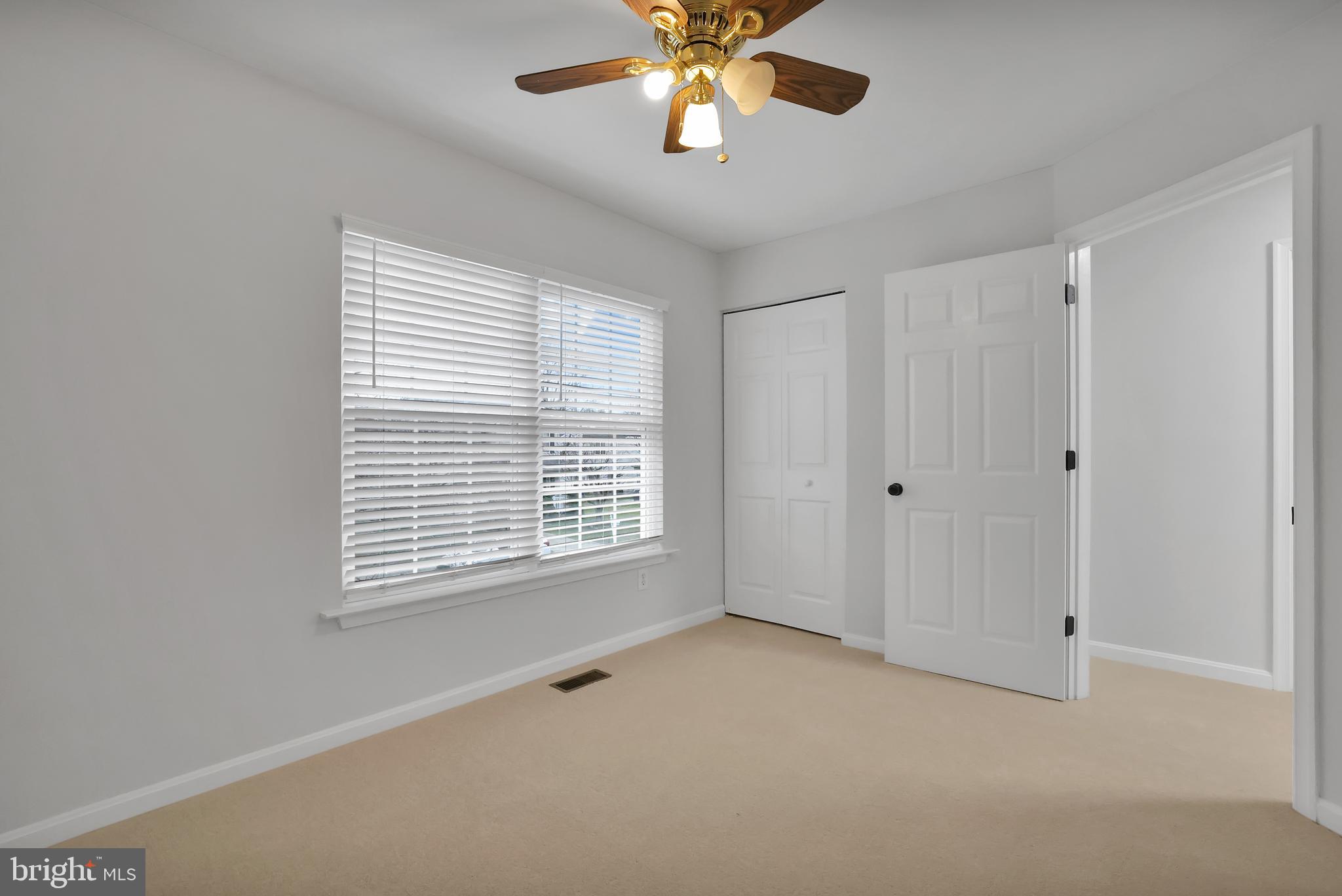 GRANDE VIEW PARK - Residential