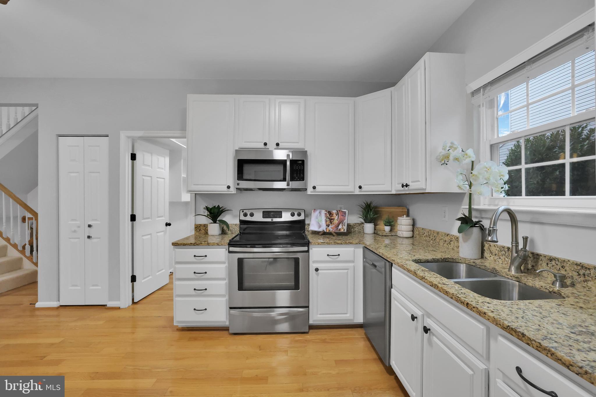 GRANDE VIEW PARK - Residential