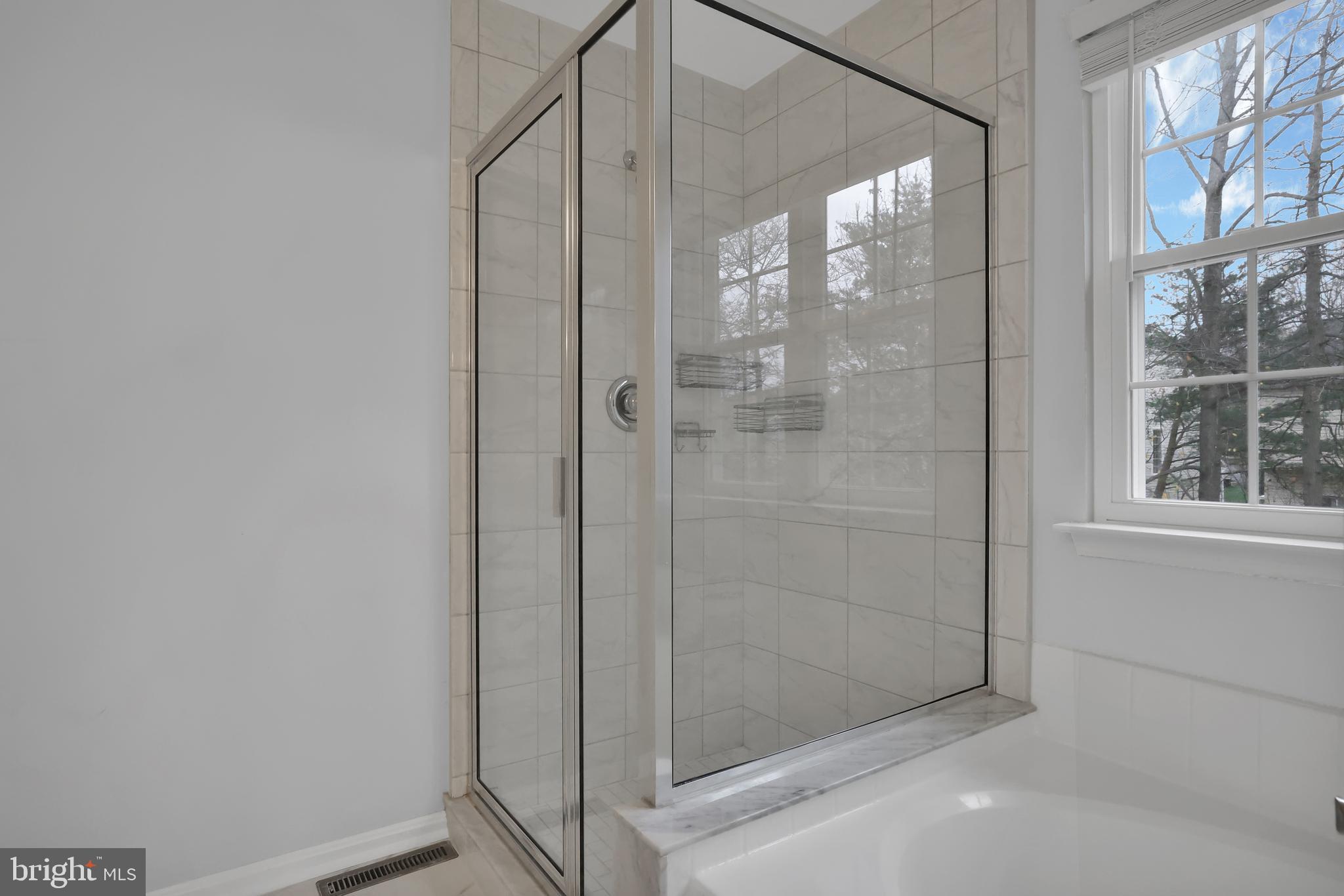 GRANDE VIEW PARK - Residential