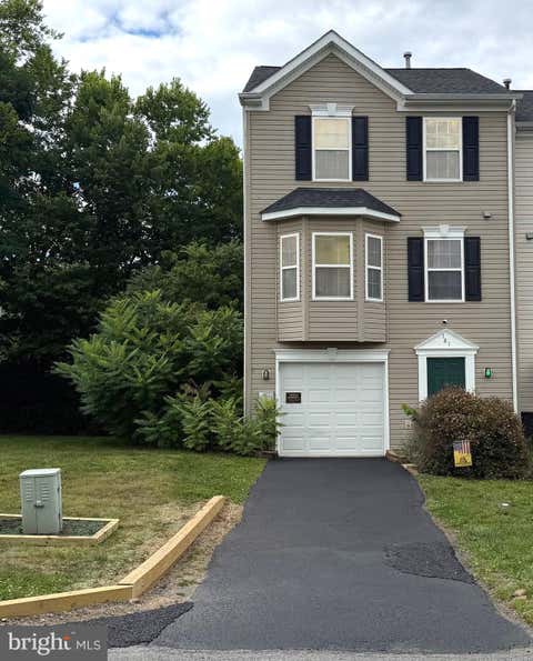 Townhouse For Sale - 181 Dunrobin Drive<br/> MARTINSBURG, WV 25405
