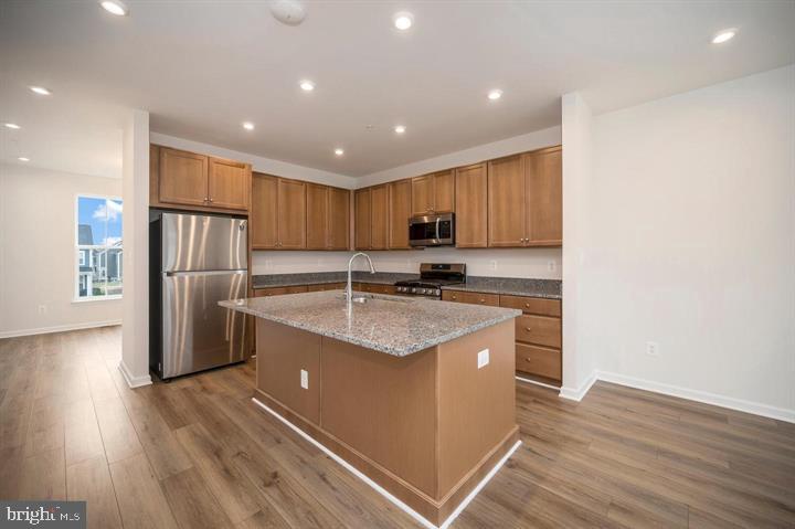 255 ASPEN ROAD 104