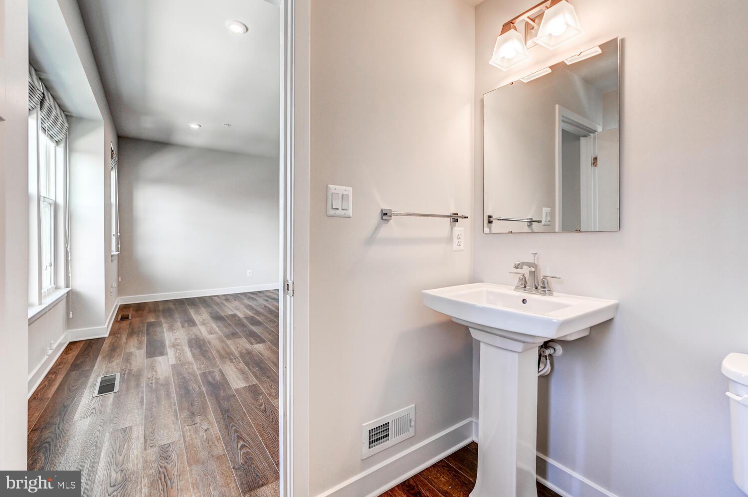 GREENLEIGH - Residential