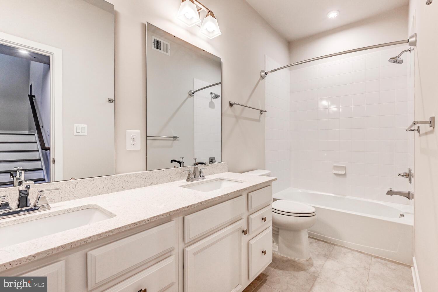 GREENLEIGH - Residential