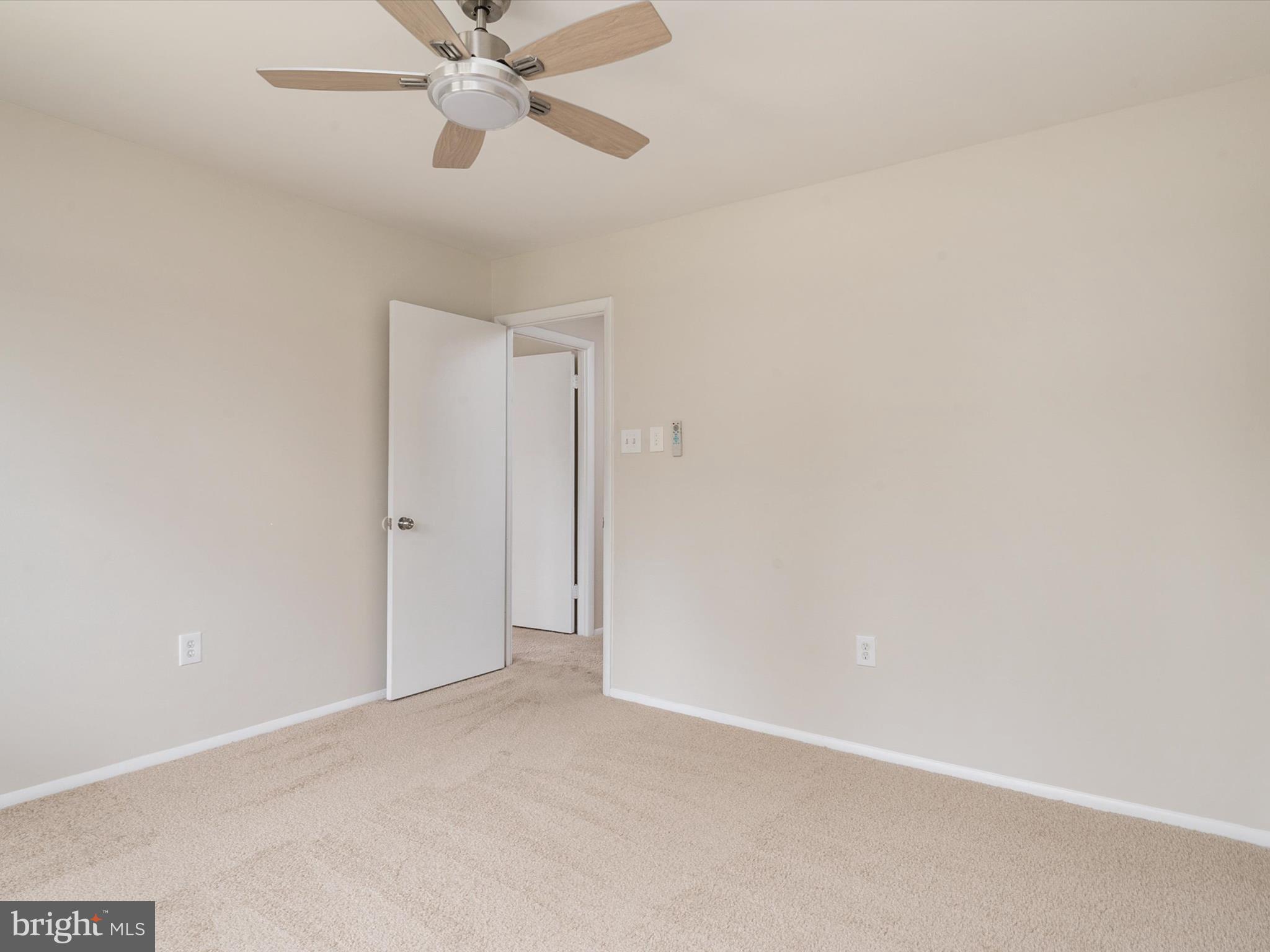 MAPLE RIDGE - Residential