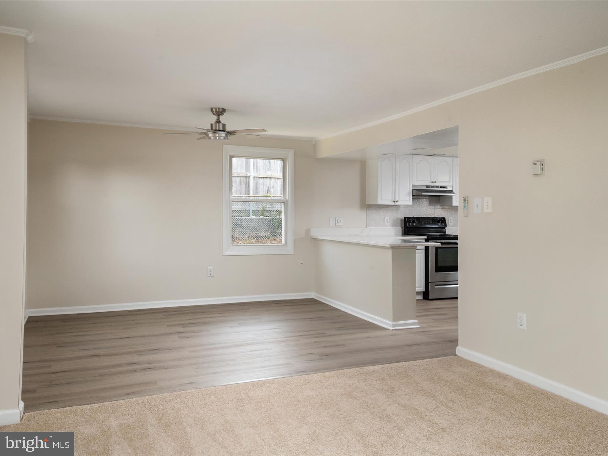 MAPLE RIDGE - Residential