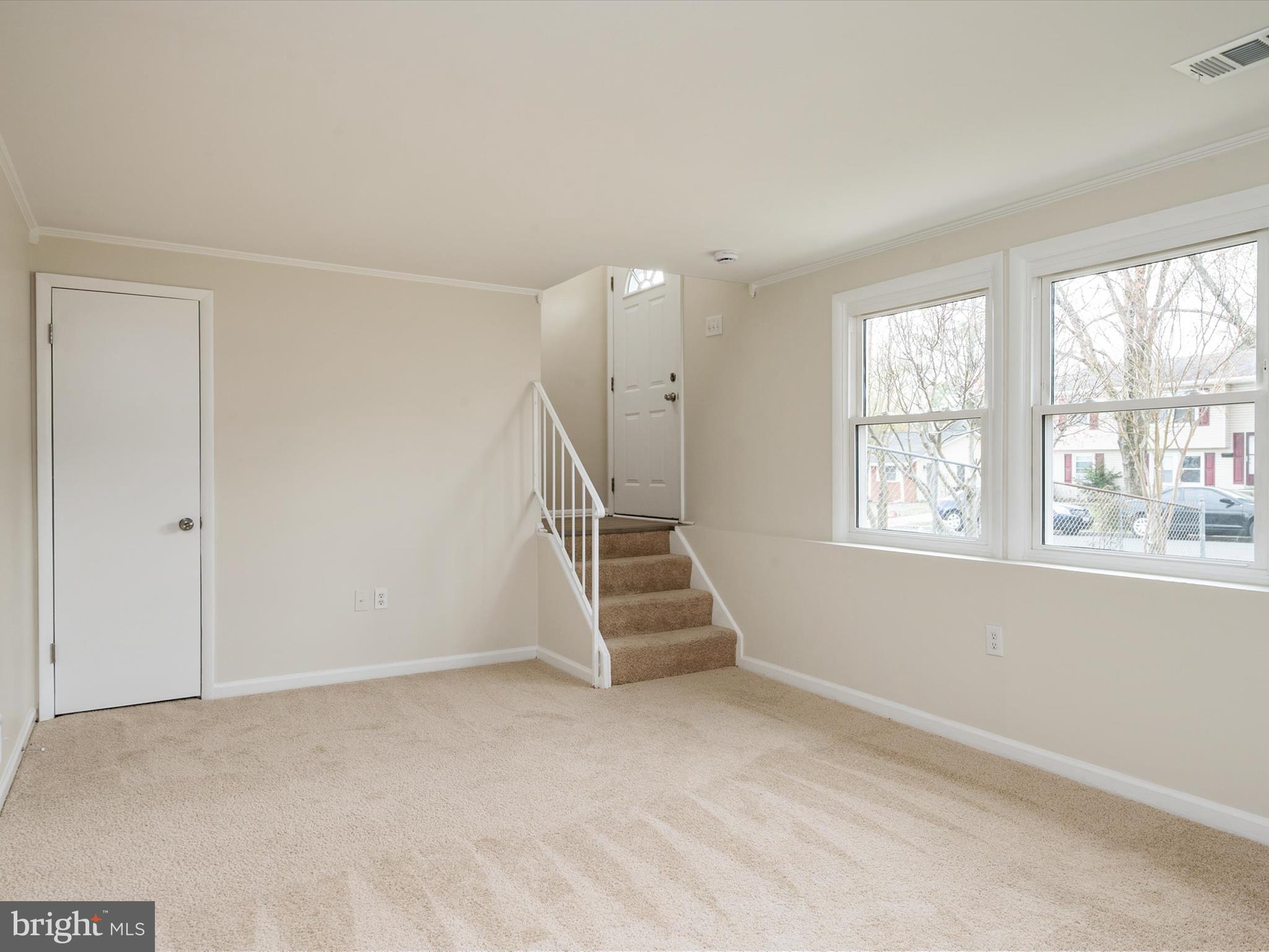 MAPLE RIDGE - Residential