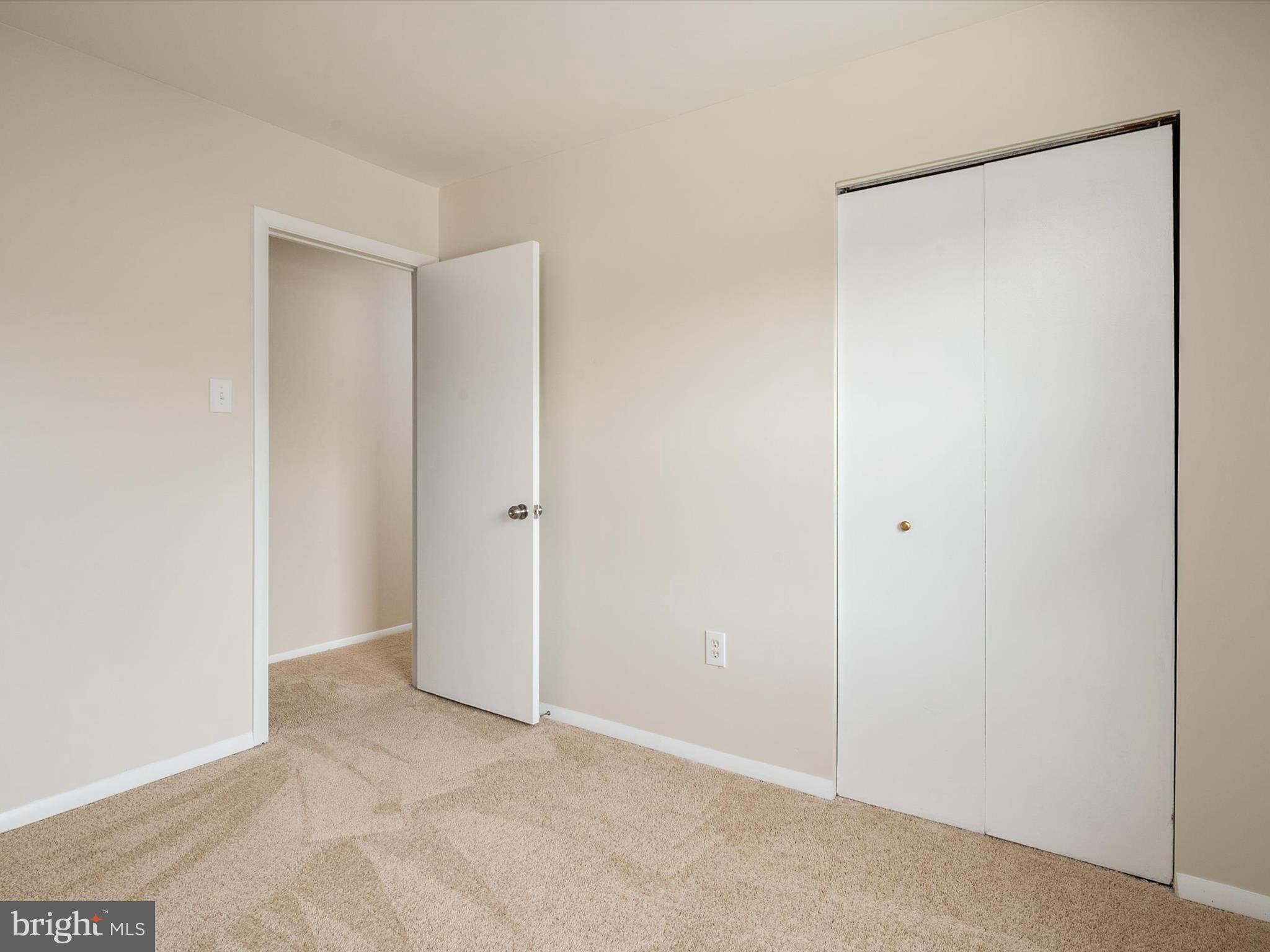 MAPLE RIDGE - Residential