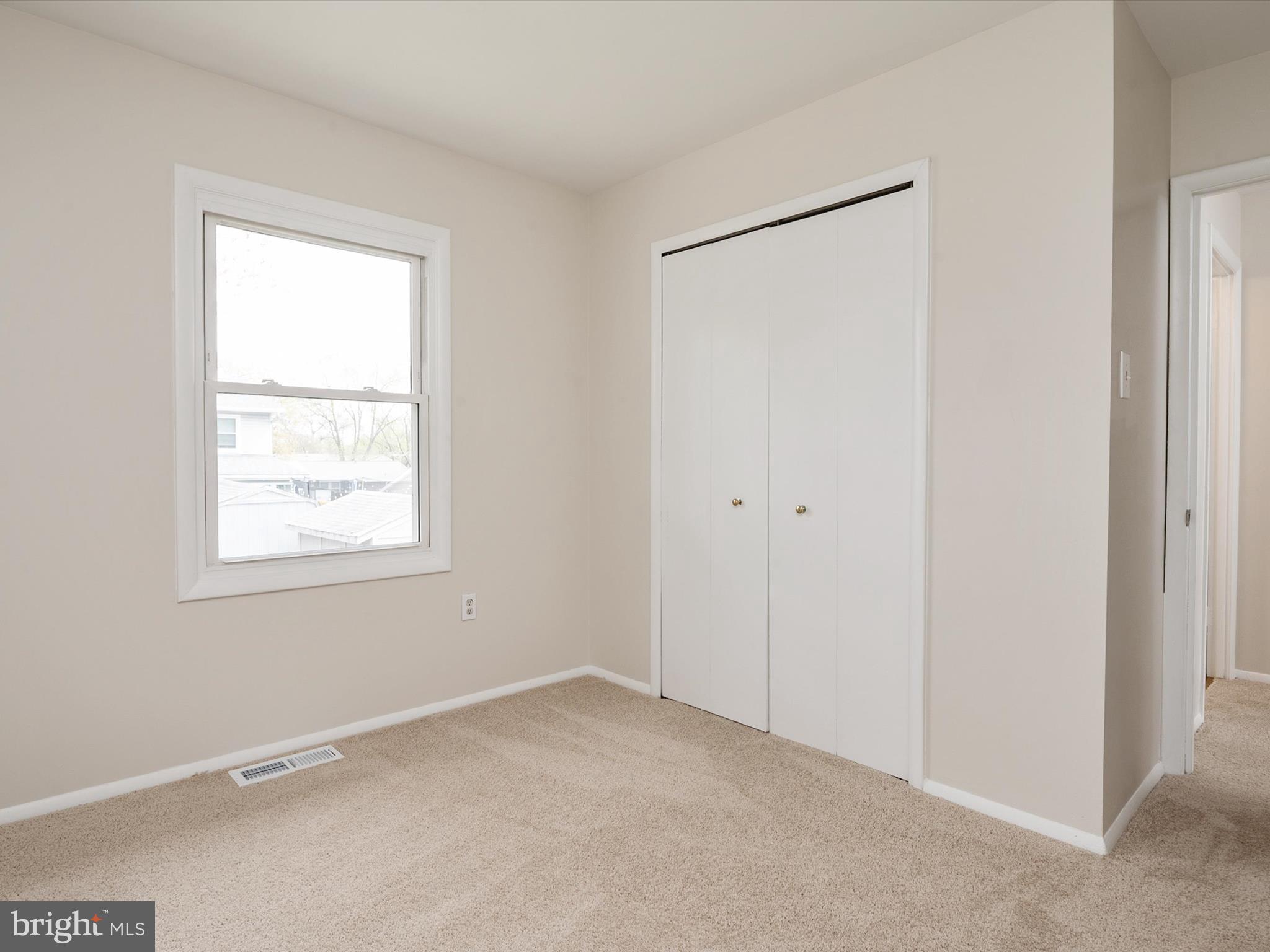 MAPLE RIDGE - Residential