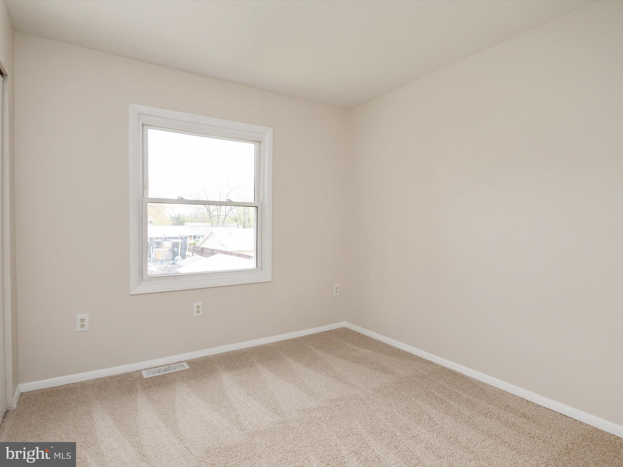 MAPLE RIDGE - Residential