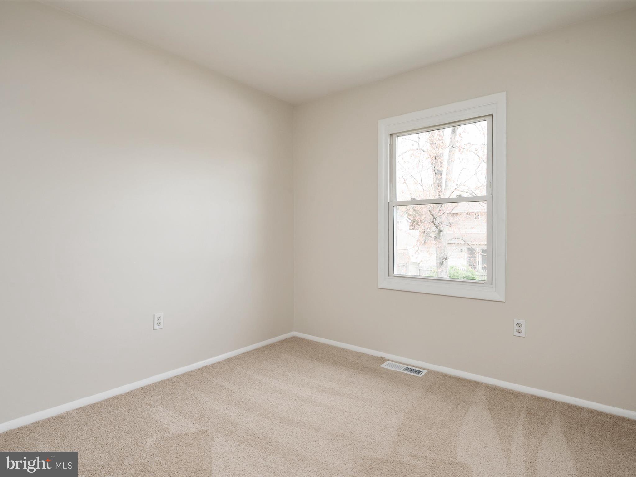 MAPLE RIDGE - Residential