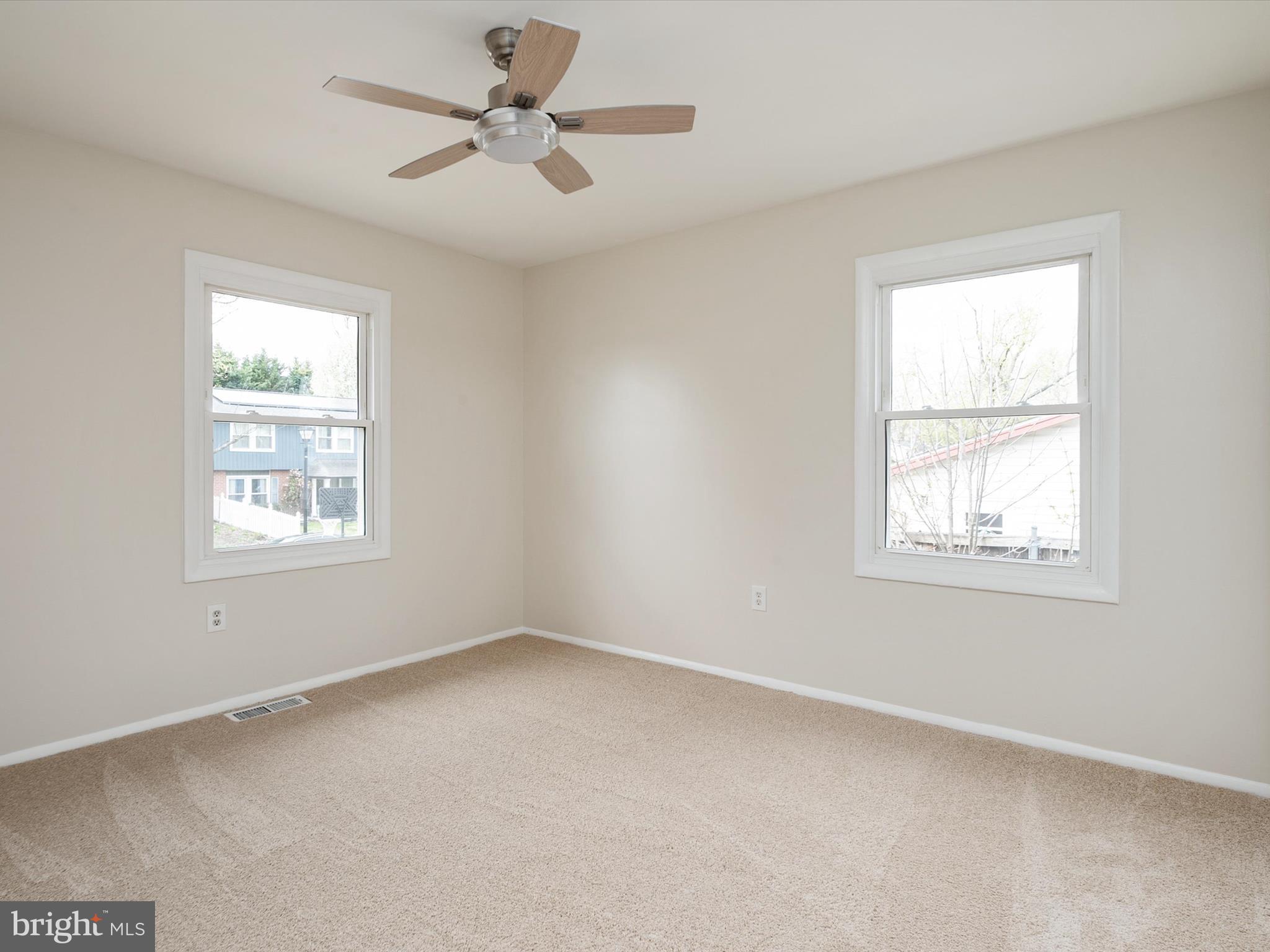 MAPLE RIDGE - Residential