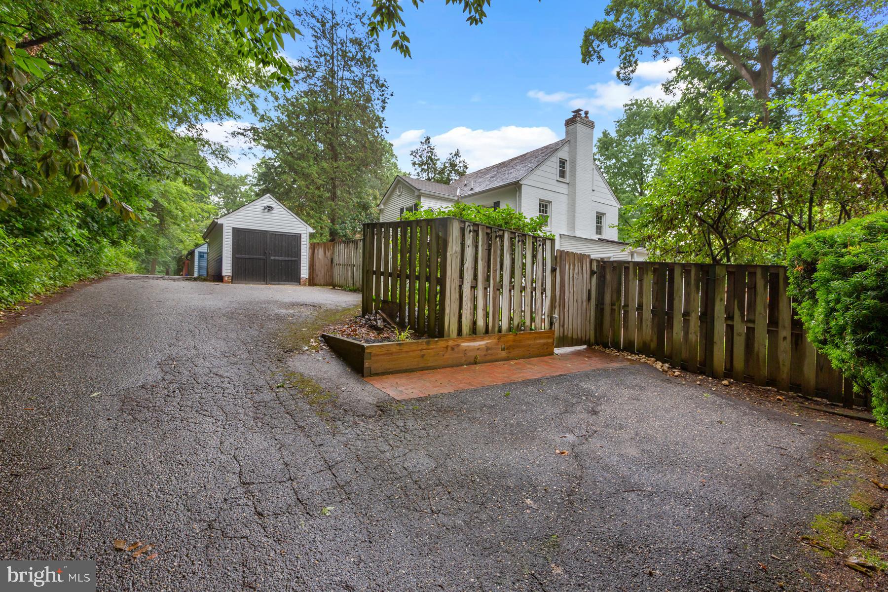 SLIGO PARK HILLS - Residential