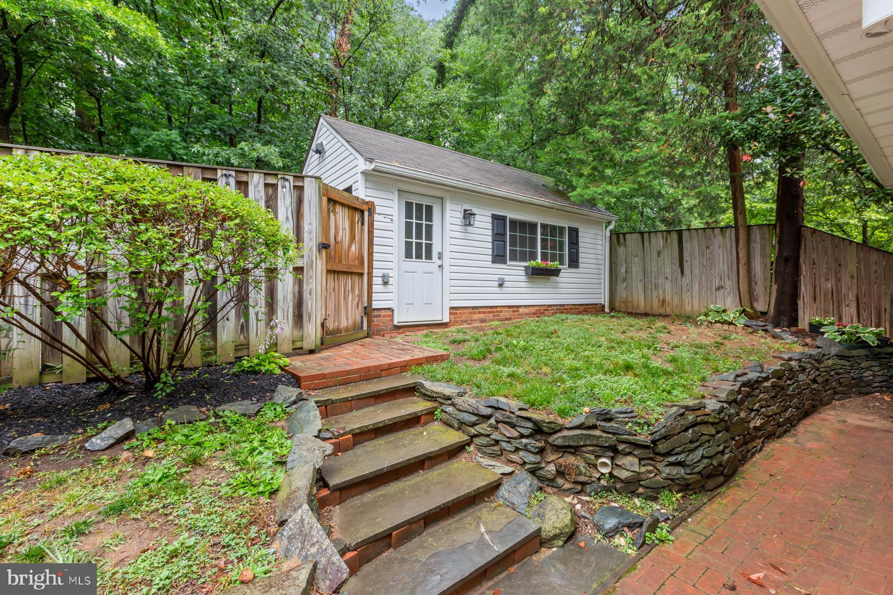 SLIGO PARK HILLS - Residential